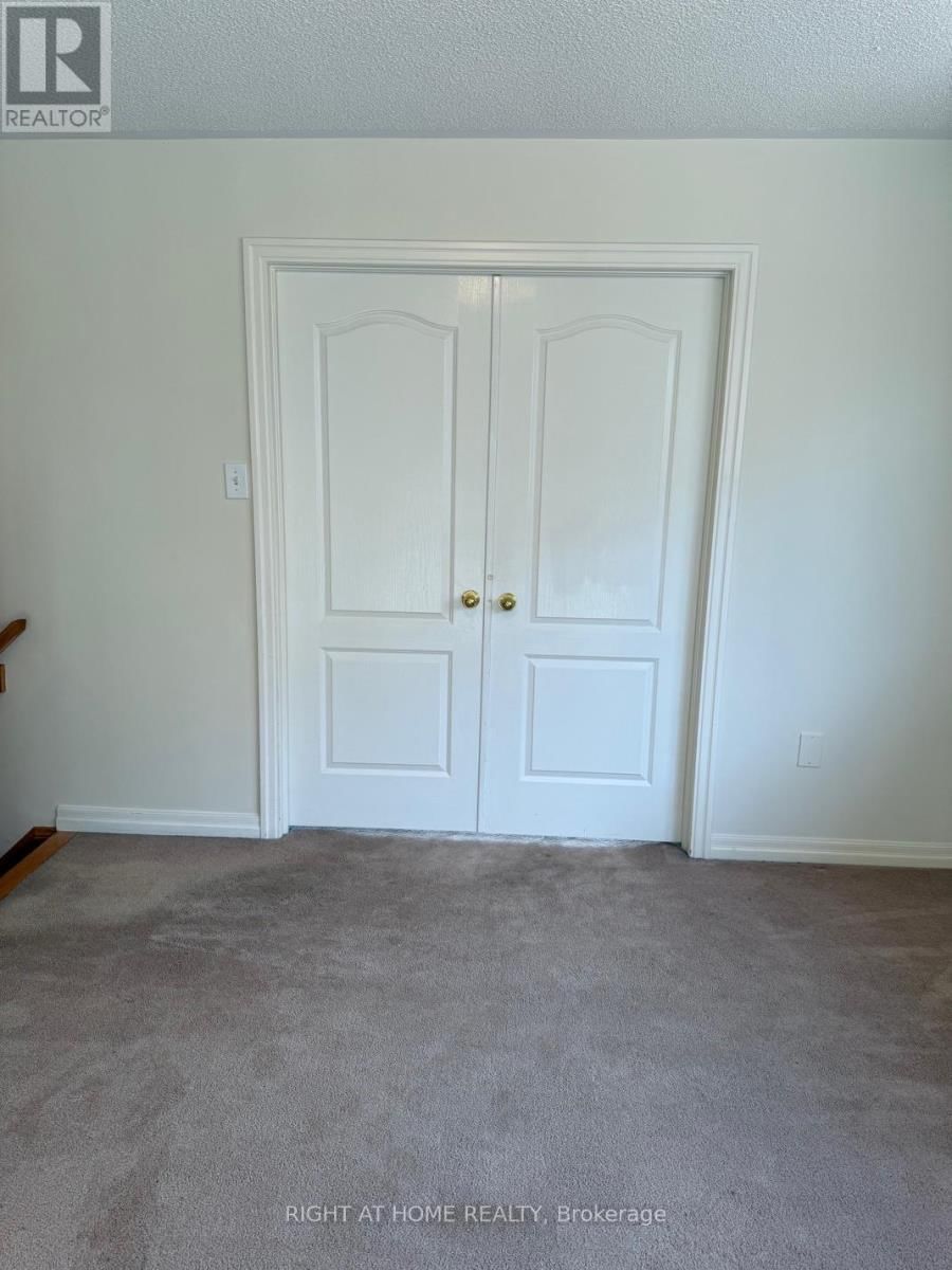 2499 SCOTCH PINE DRIVE Image 22