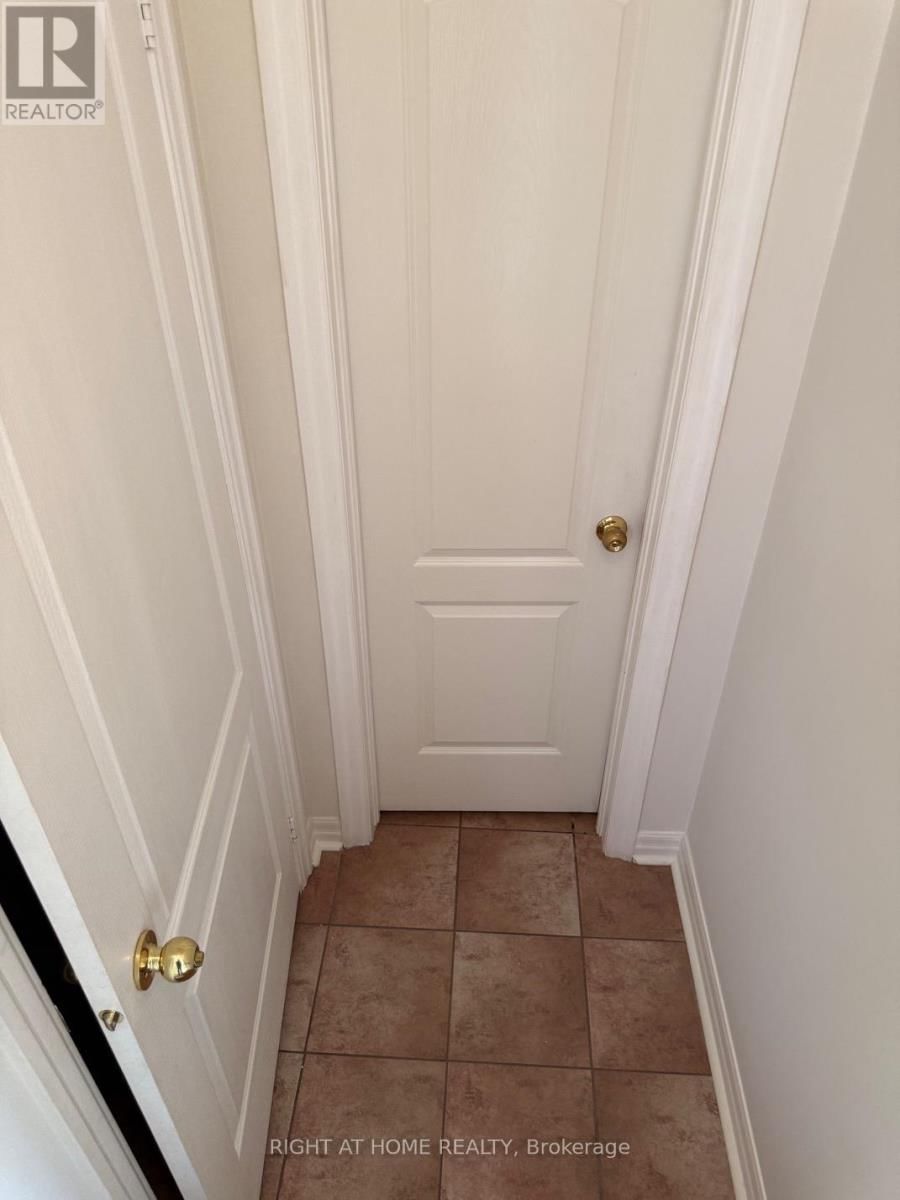 2499 SCOTCH PINE DRIVE Image 29