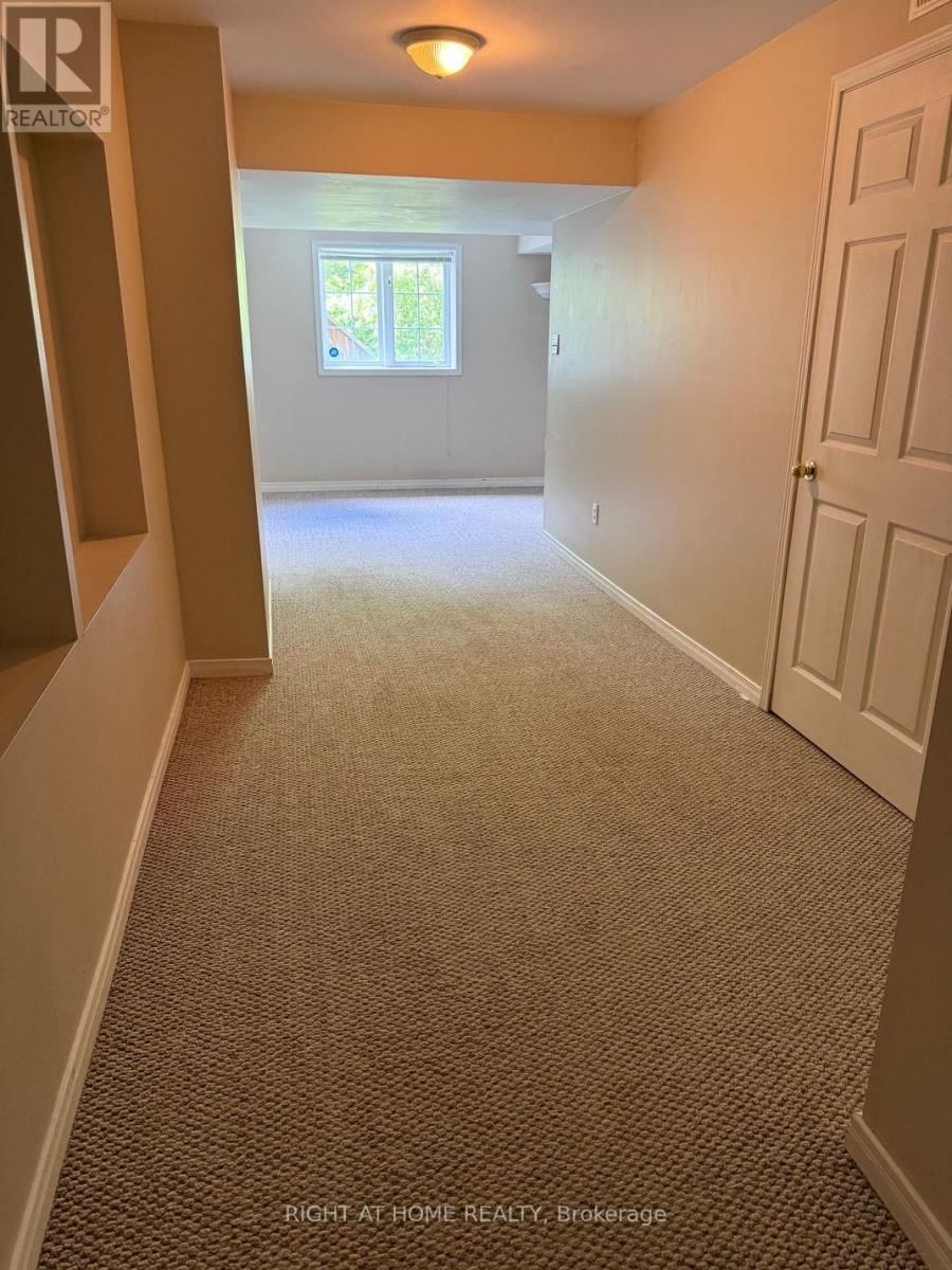 2499 SCOTCH PINE DRIVE Image 34