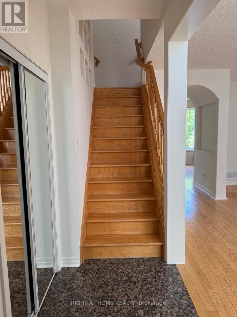 2499 SCOTCH PINE DRIVE Image 4