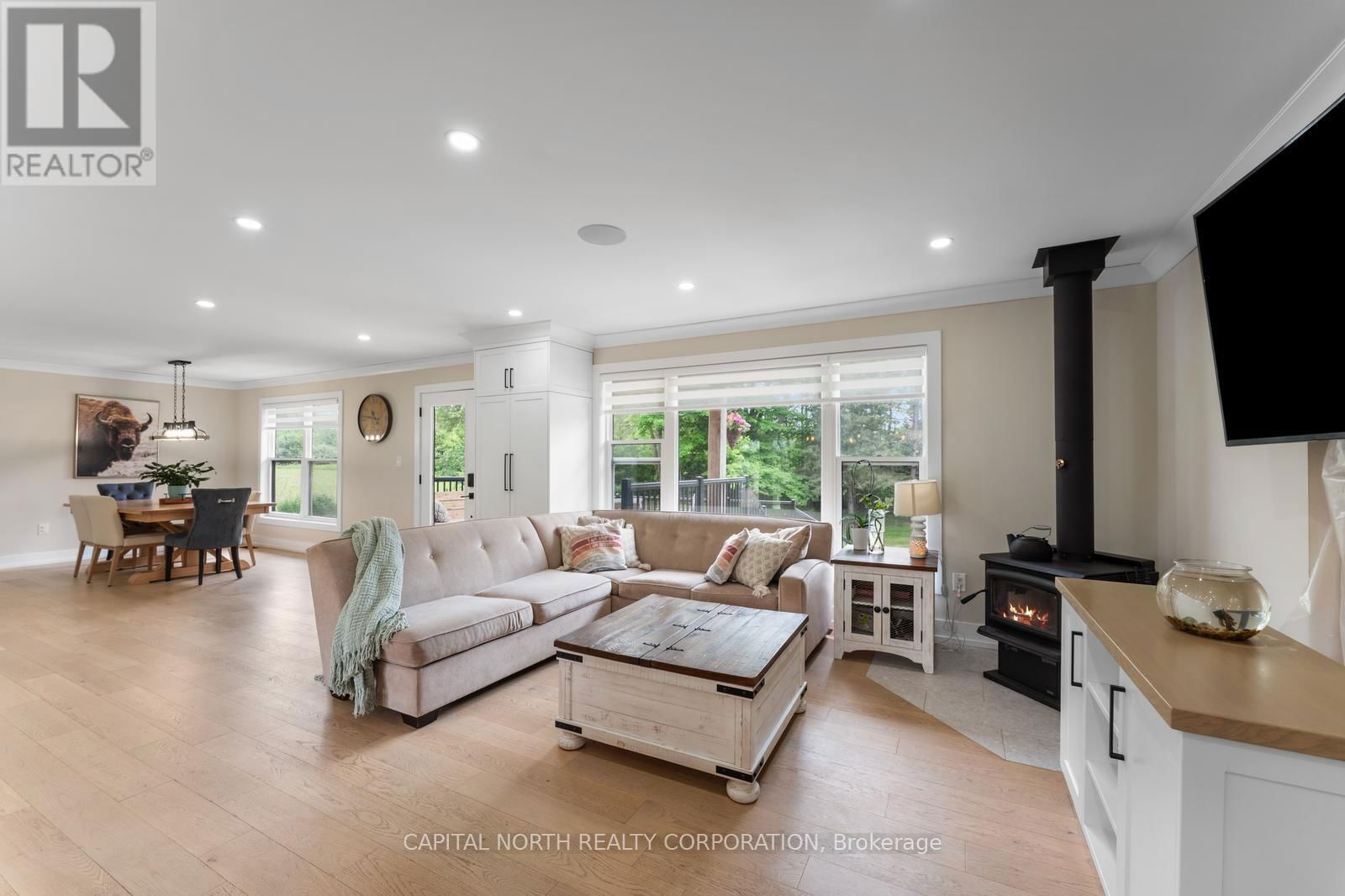 19009 ST ANDREWS ROAD Image 12