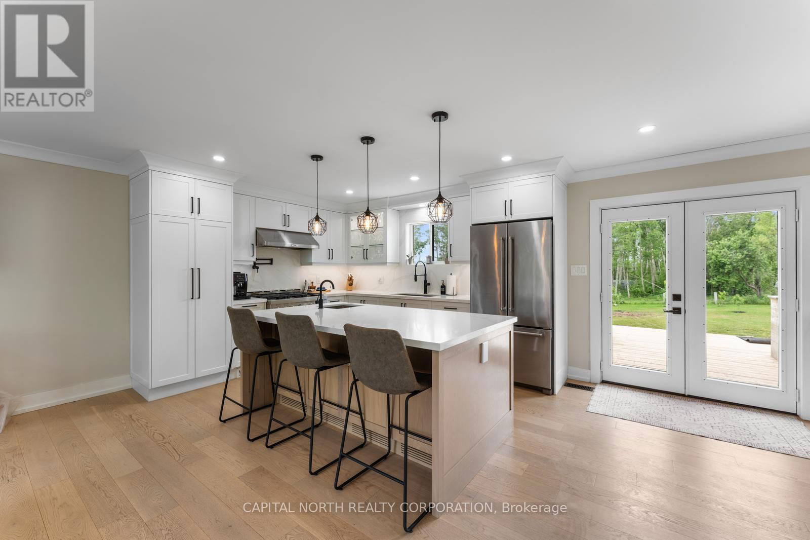 19009 ST ANDREWS ROAD Image 15