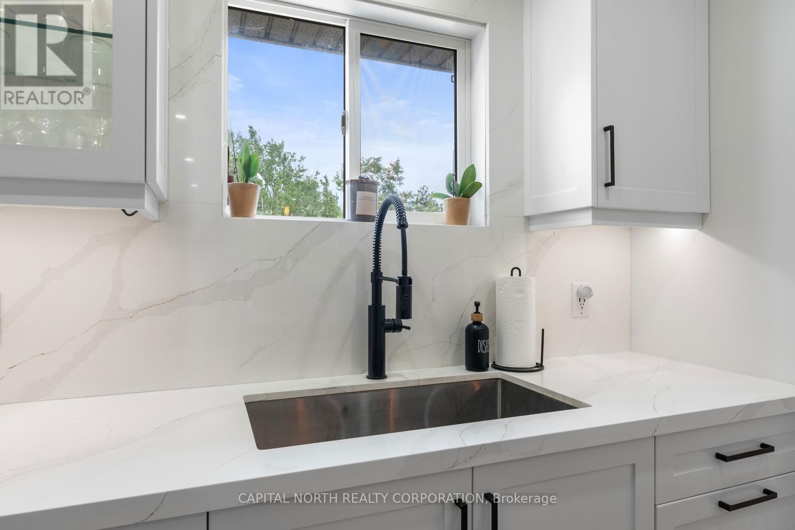 19009 ST ANDREWS ROAD Image 17