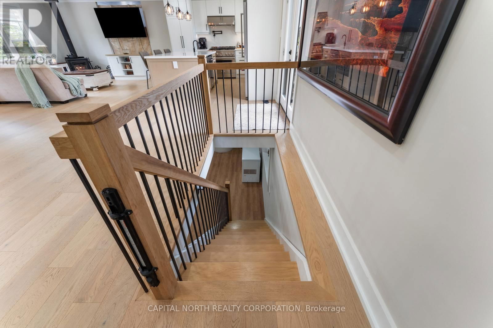 19009 ST ANDREWS ROAD Image 28