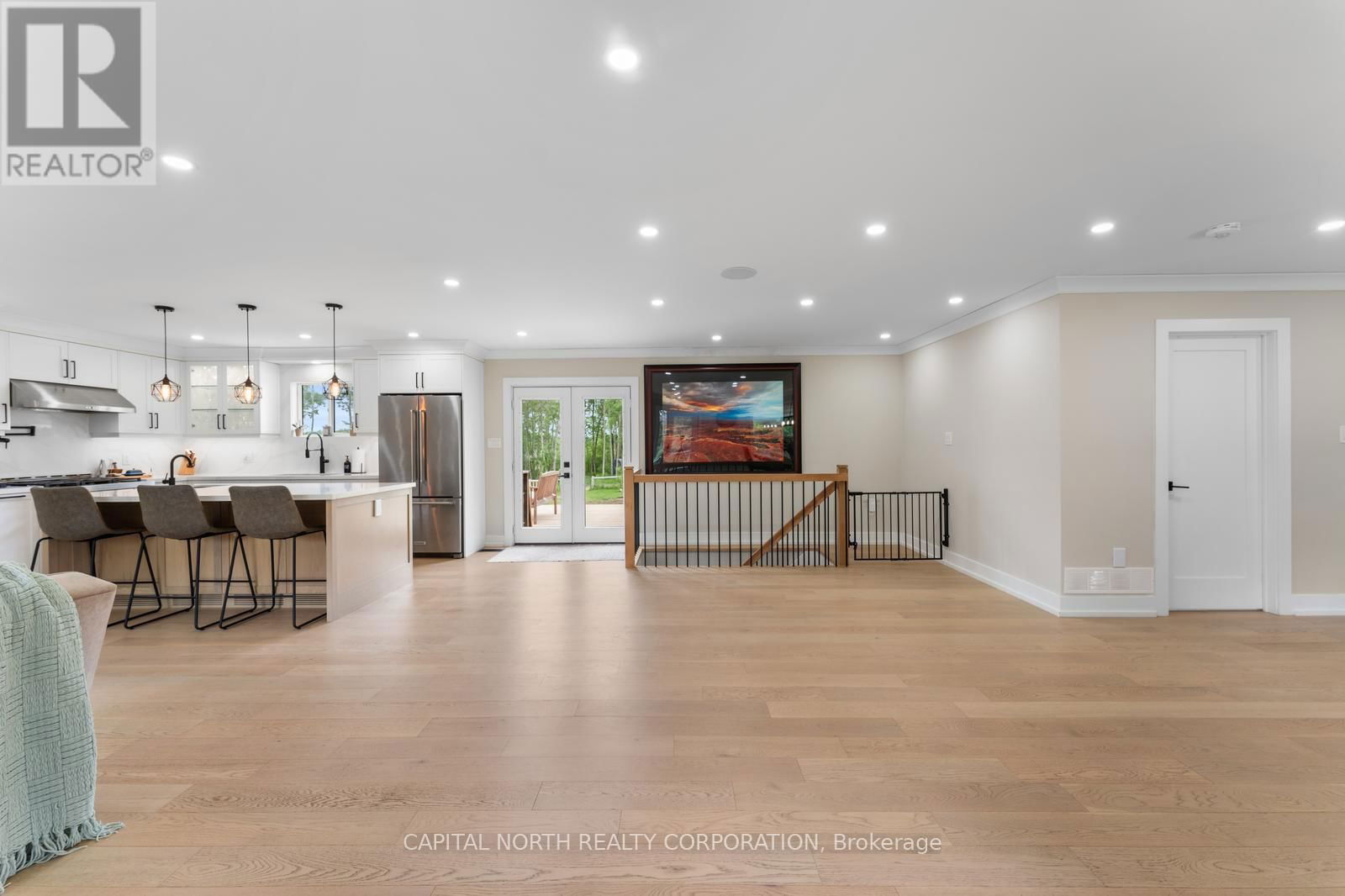 19009 ST ANDREWS ROAD Image 9