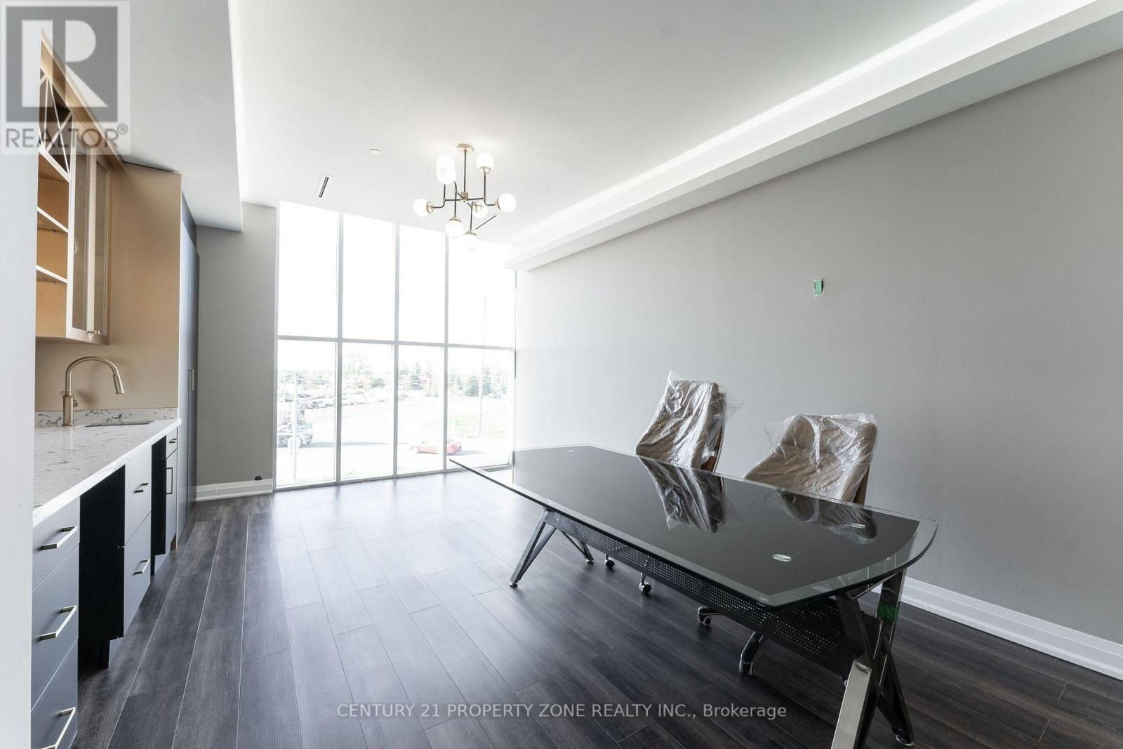 204 - 6475 MAYFIELD ROAD Image 8