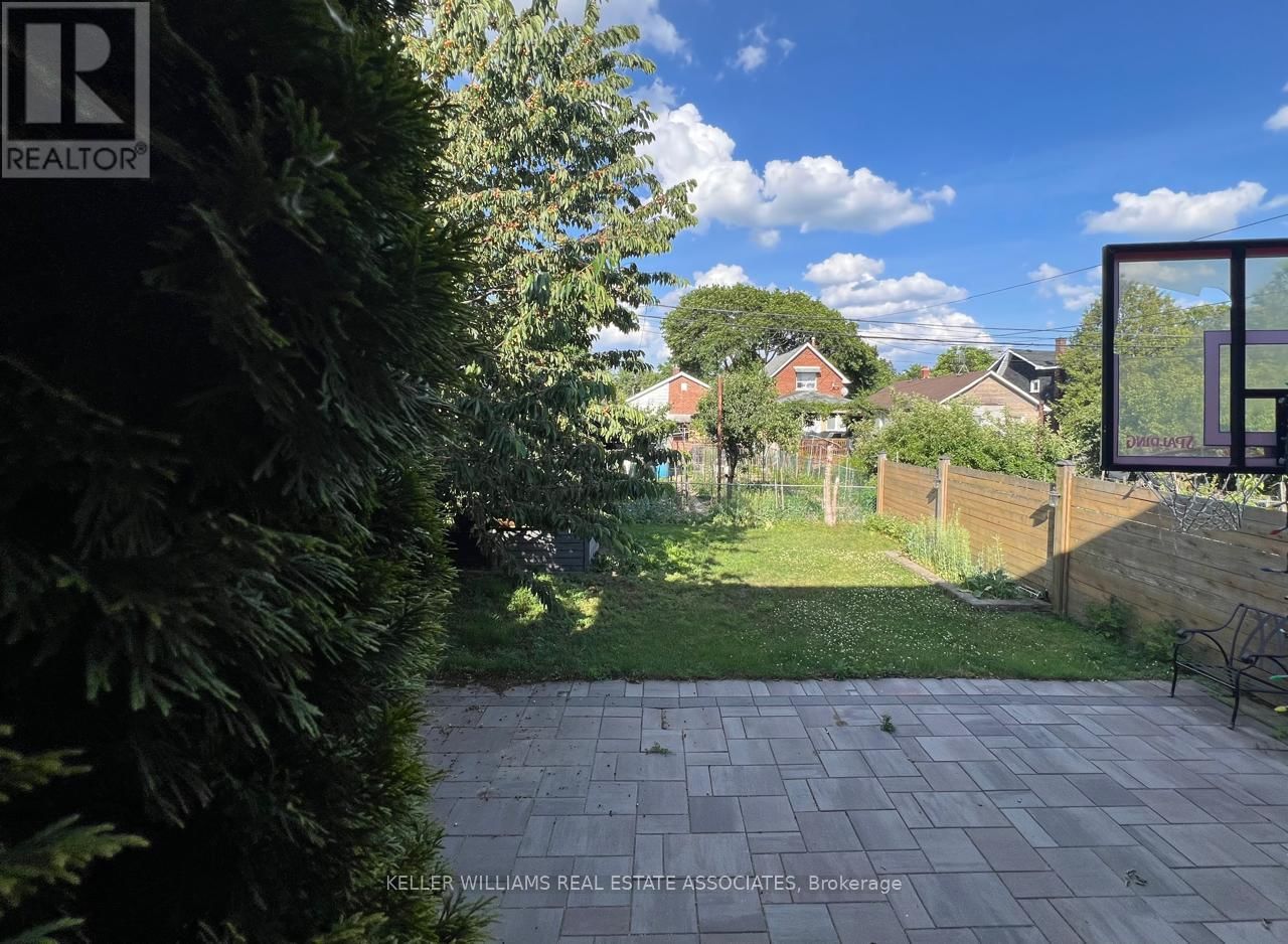 23 ROSEMEADE AVENUE Image 41