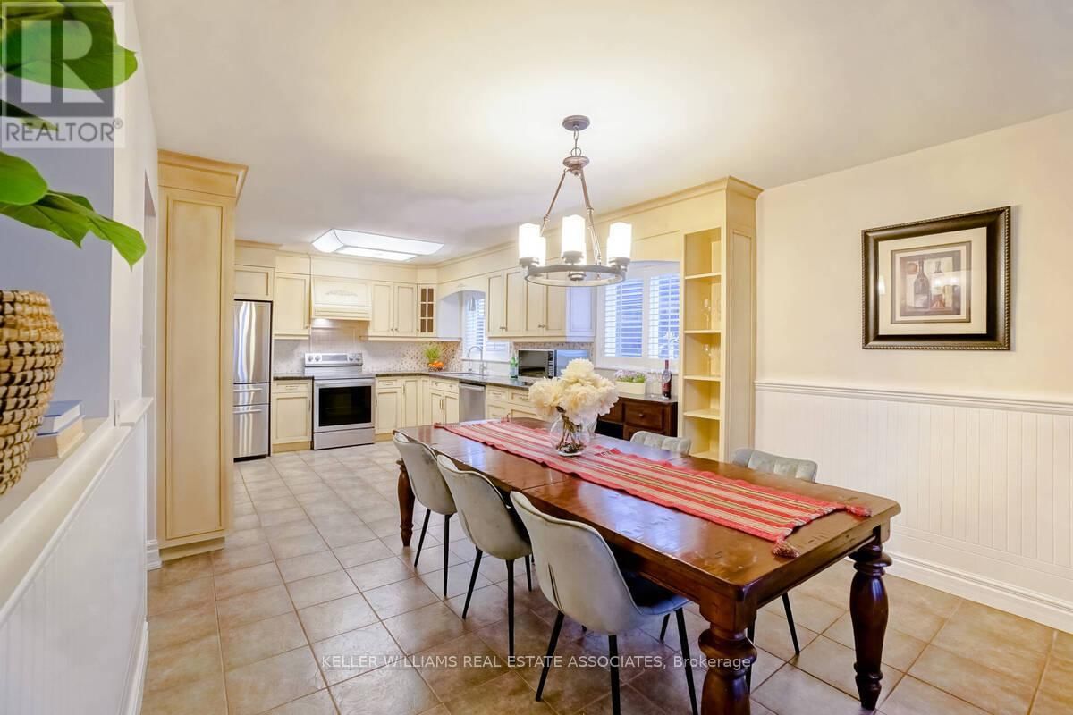 23 ROSEMEADE AVENUE Image 9