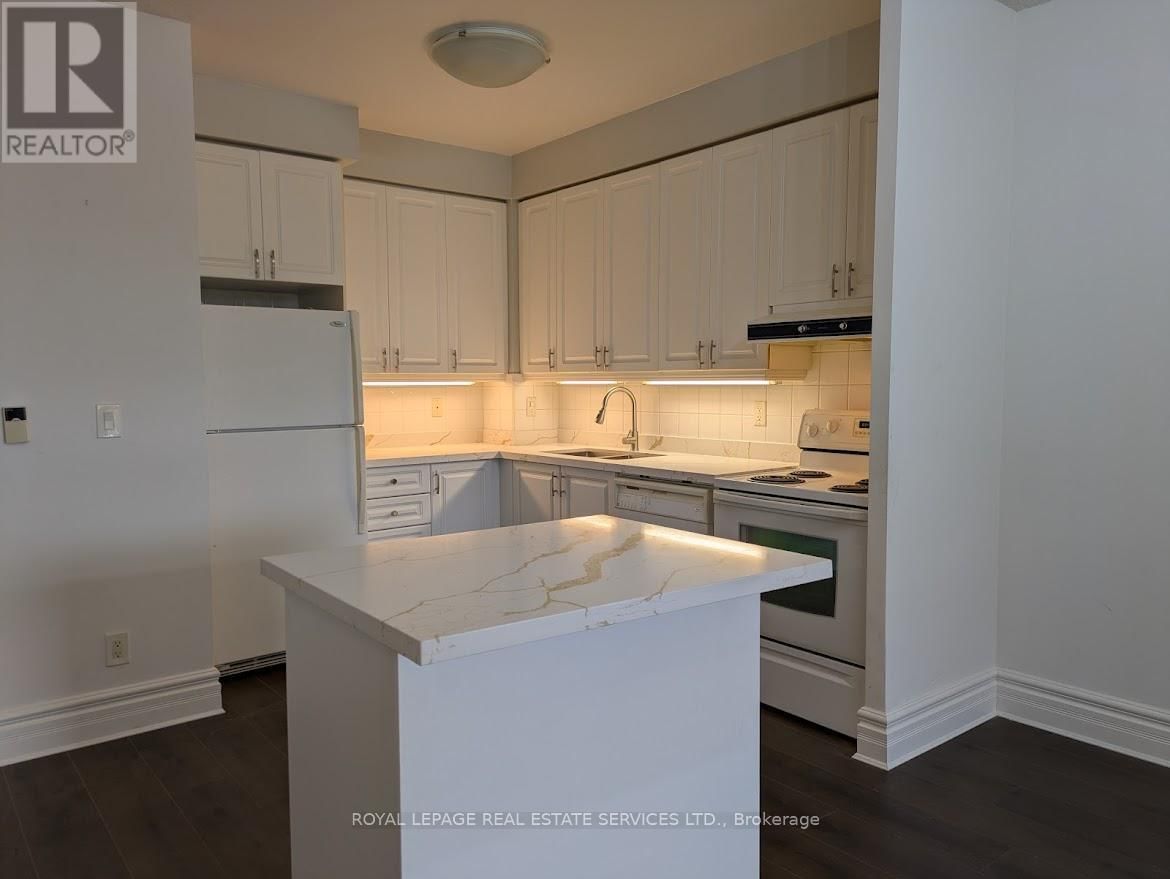 1128 - 3888 DUKE OF YORK BOULEVARD Image 4