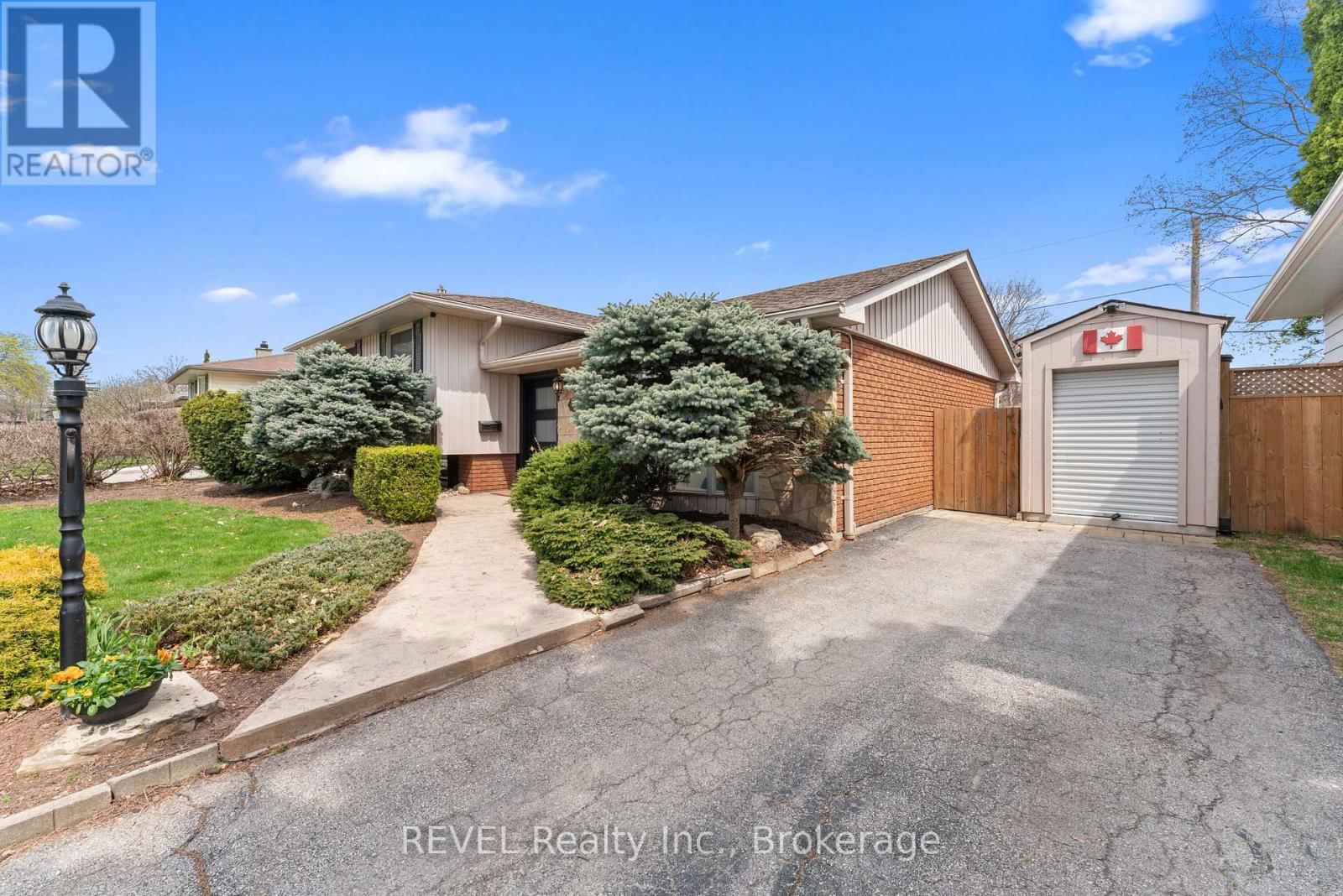637 THORNWOOD AVENUE Image 3