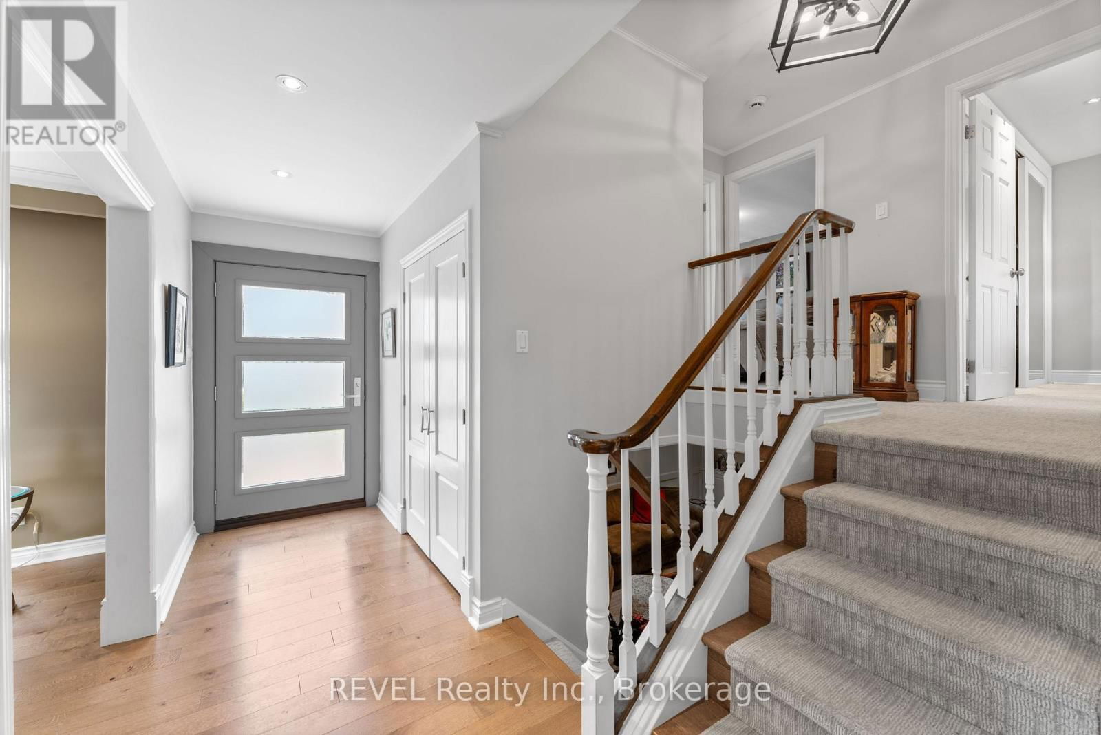 637 THORNWOOD AVENUE Image 5