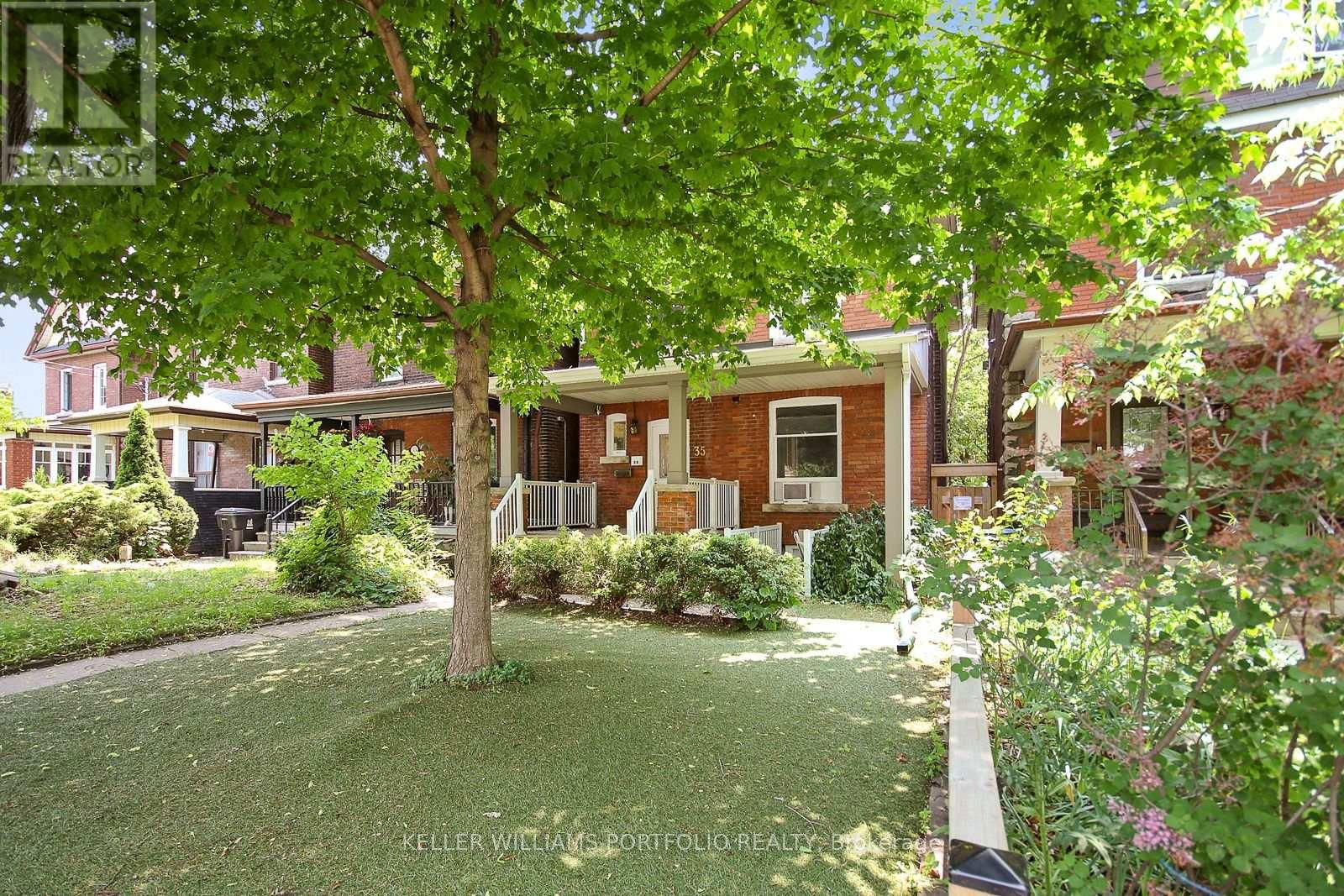 #3 - 35 HUMBERSIDE AVENUE Image 1