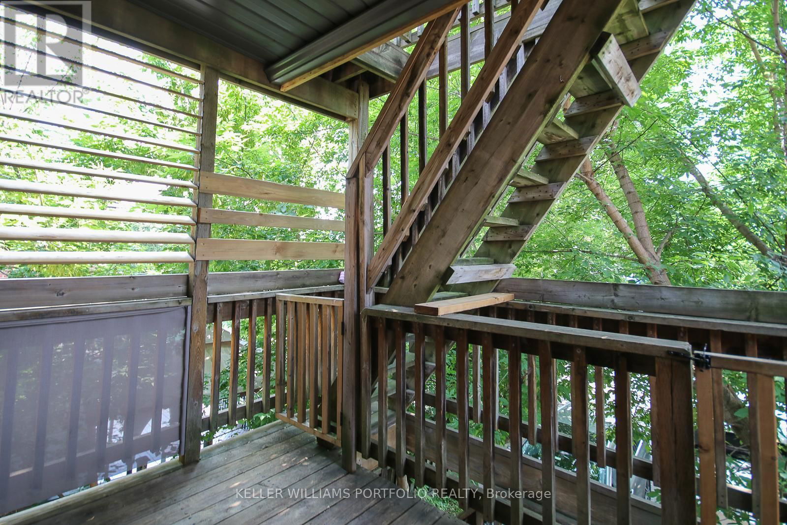 #3 - 35 HUMBERSIDE AVENUE Image 23