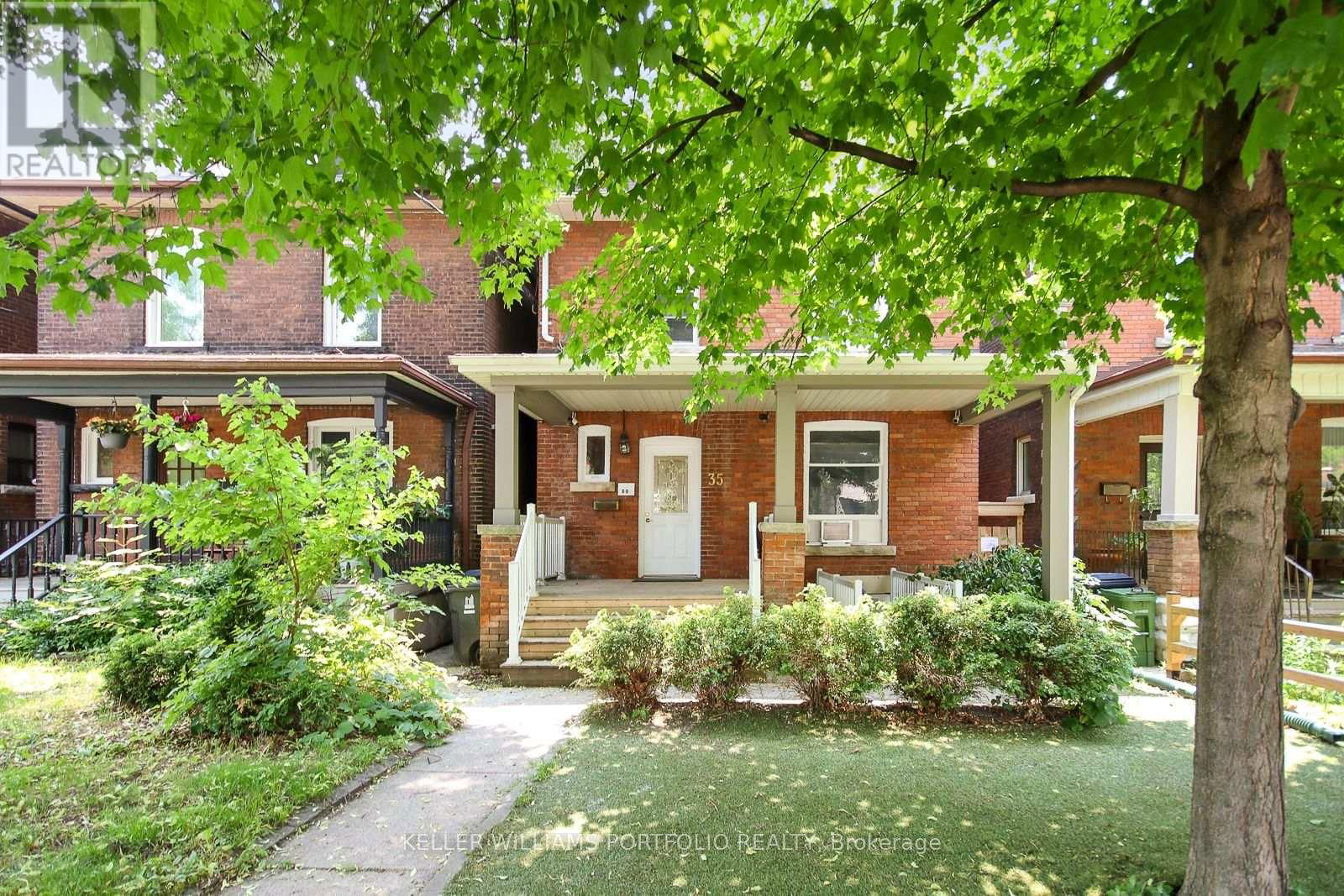 #3 - 35 HUMBERSIDE AVENUE Image 3