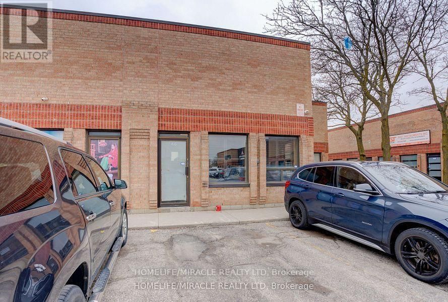 45 - 173 ADVANCE BOULEVARD Image 1