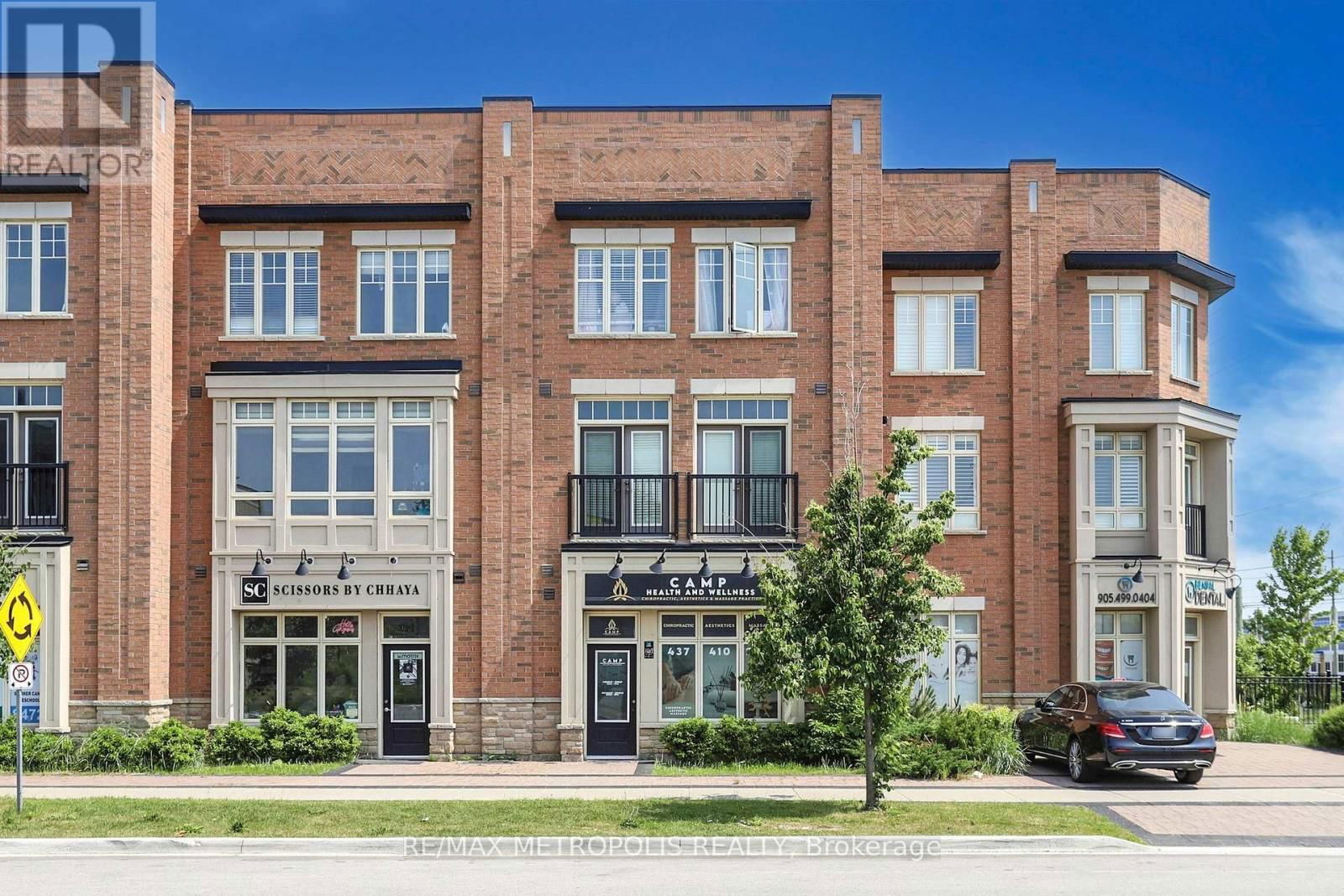 2 - 103 INSPIRE BOULEVARD Image 2