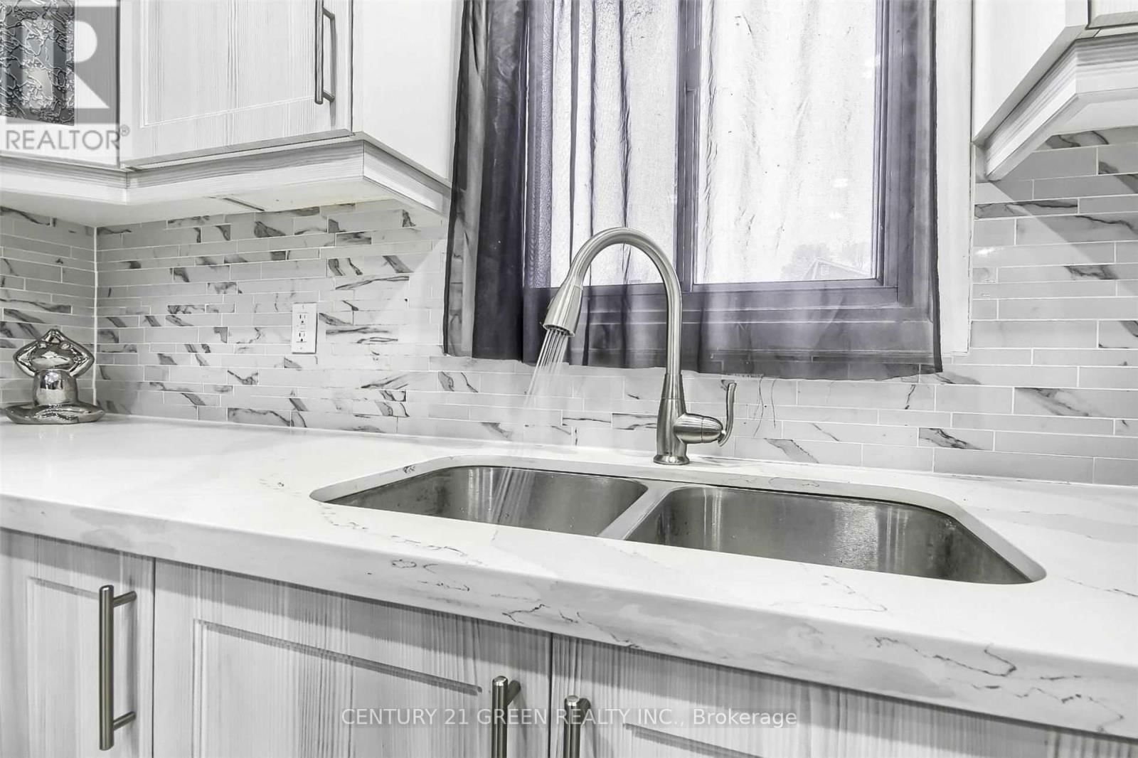 23 HECTOR COURT Image 3