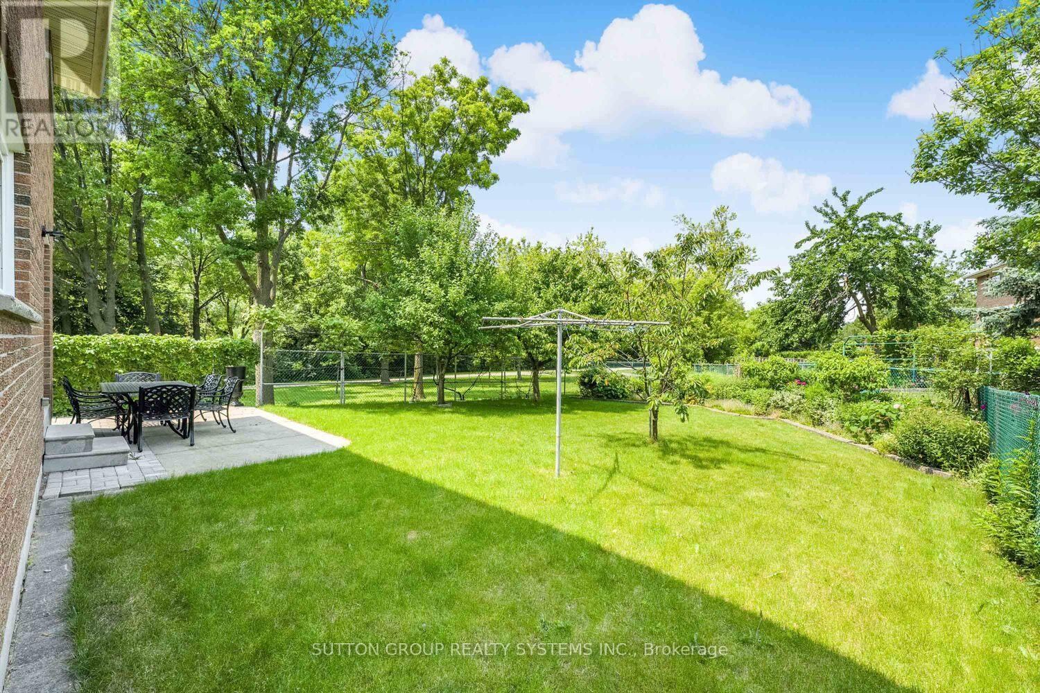 1161 CARLO COURT Image 34