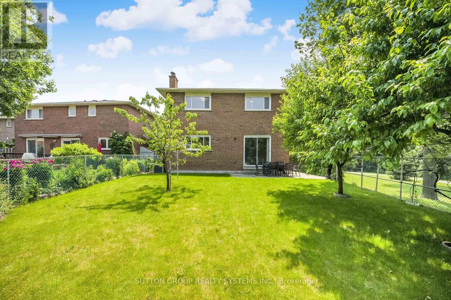1161 CARLO COURT Image 35