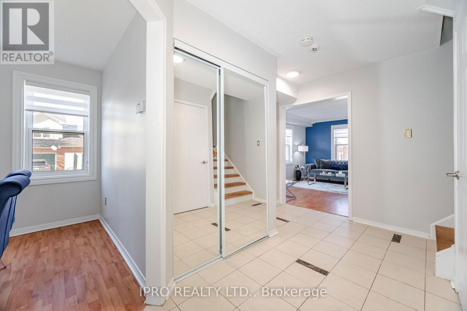 41 - 5659 GLEN ERIN DRIVE WEST Image 11