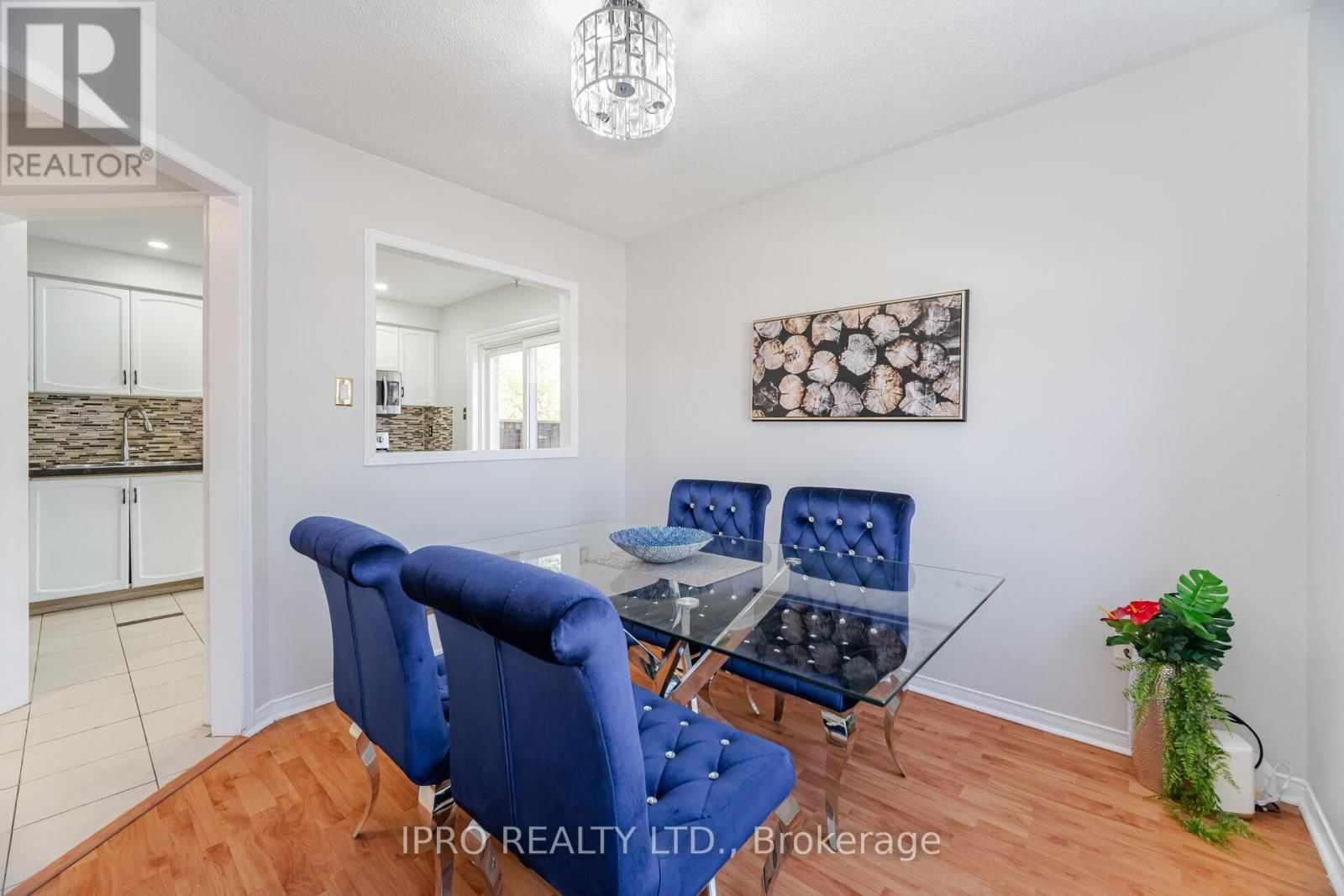 41 - 5659 GLEN ERIN DRIVE WEST Image 14