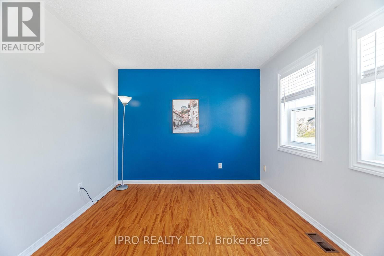 41 - 5659 GLEN ERIN DRIVE WEST Image 33