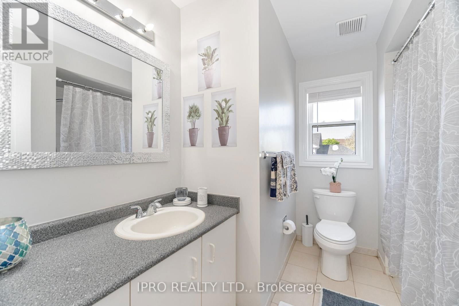 41 - 5659 GLEN ERIN DRIVE WEST Image 36
