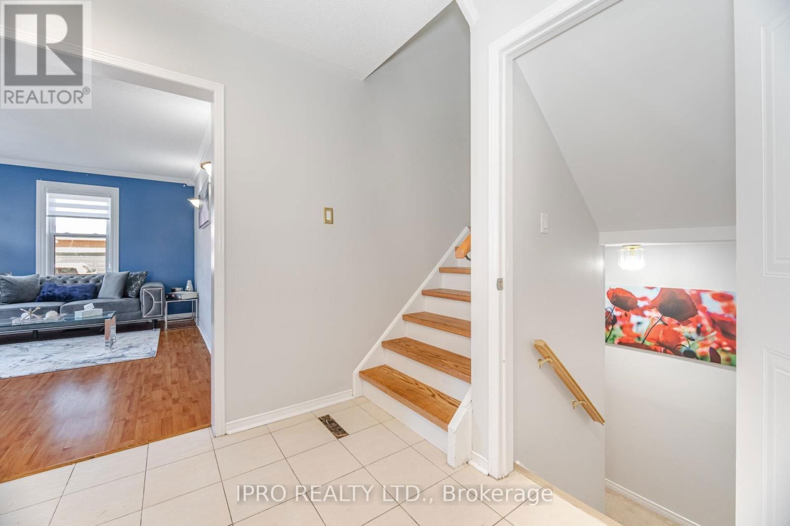 41 - 5659 GLEN ERIN DRIVE WEST Image 37