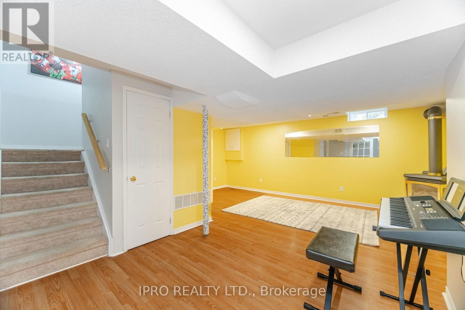 41 - 5659 GLEN ERIN DRIVE WEST Image 38