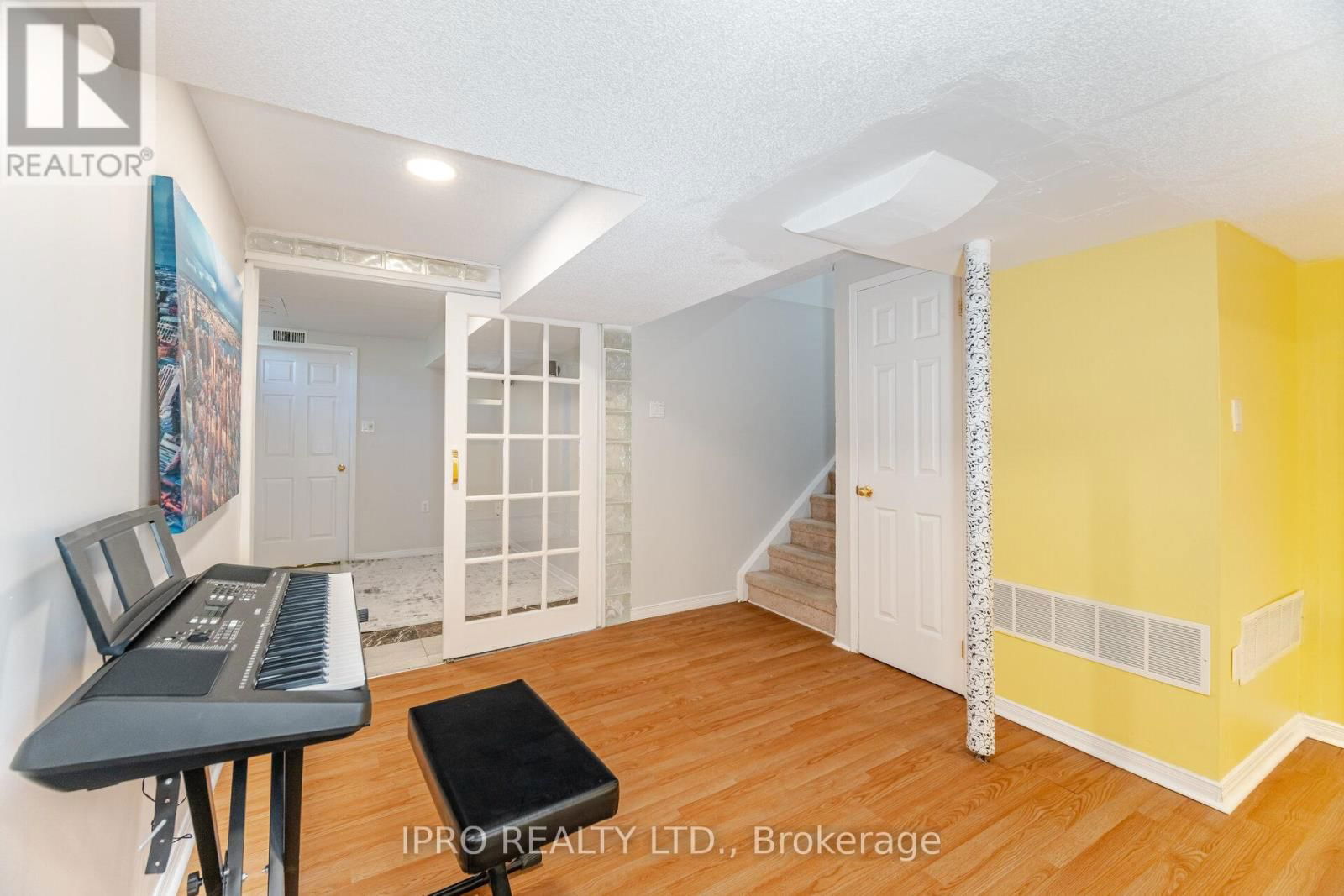 41 - 5659 GLEN ERIN DRIVE WEST Image 41