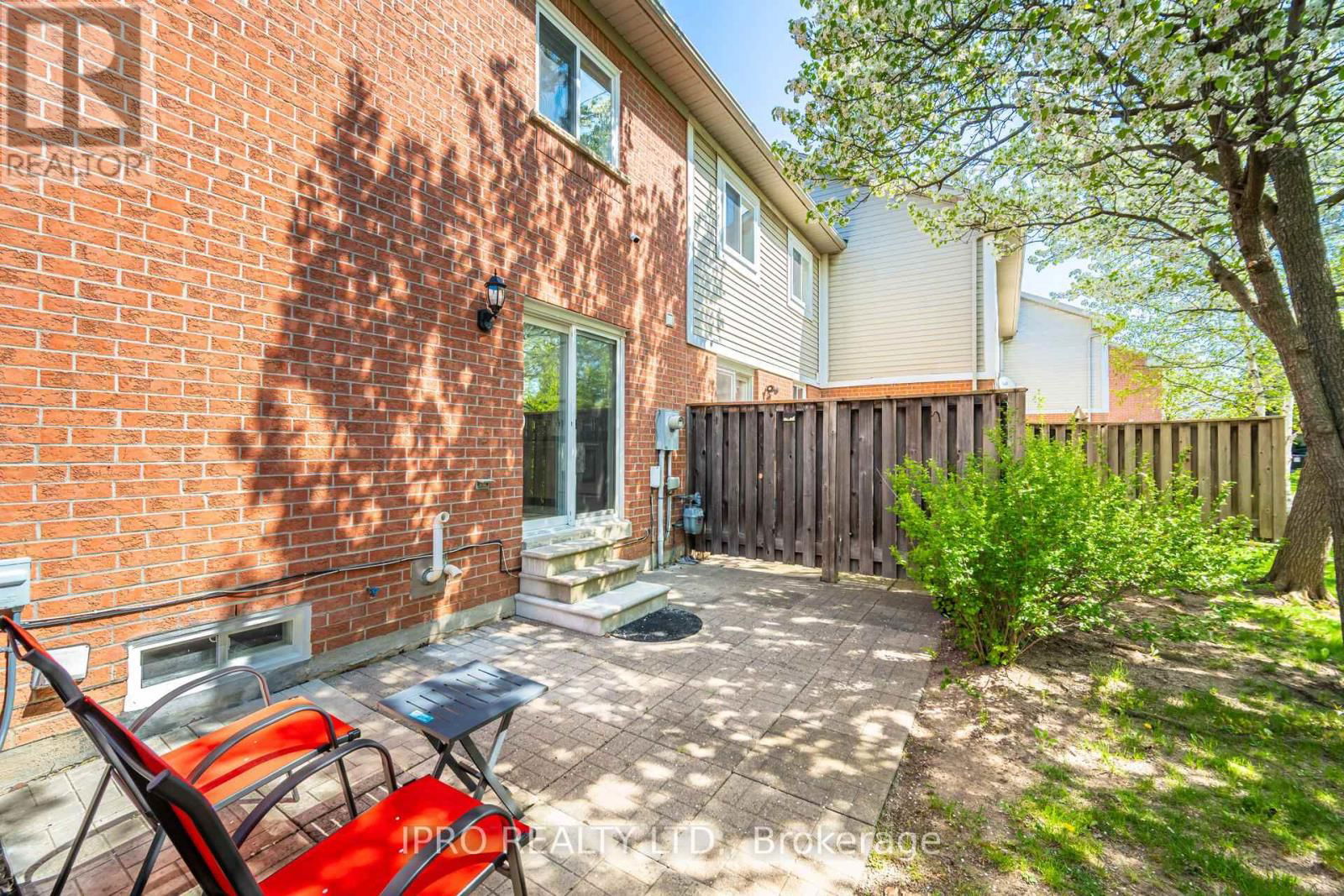 41 - 5659 GLEN ERIN DRIVE WEST Image 45