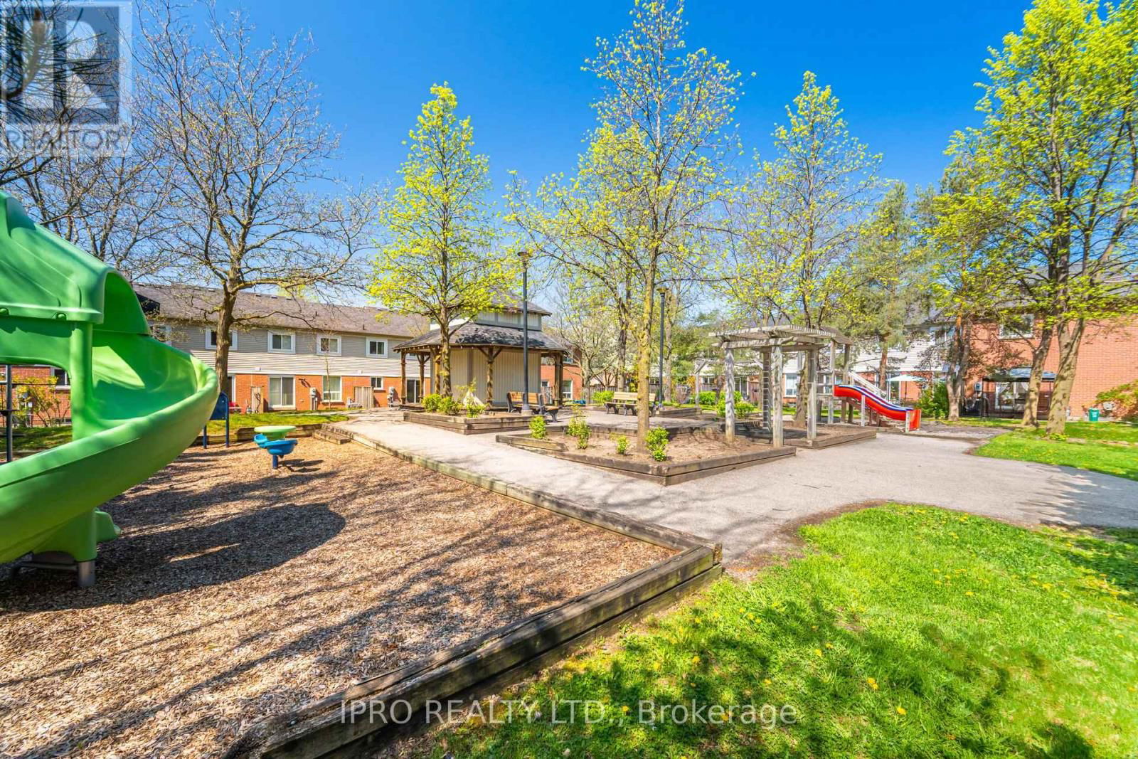 41 - 5659 GLEN ERIN DRIVE WEST Image 49