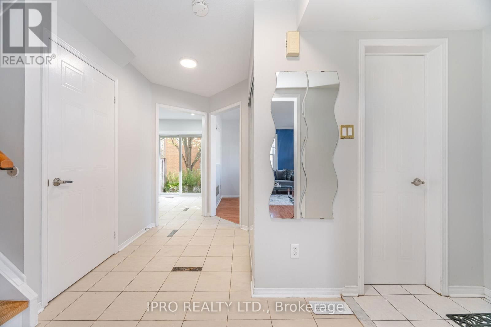 41 - 5659 GLEN ERIN DRIVE WEST Image 7