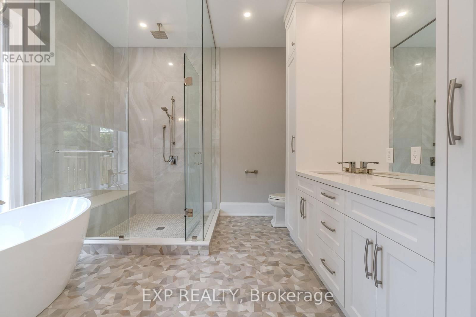 160 WHITE PINES DRIVE Image 19