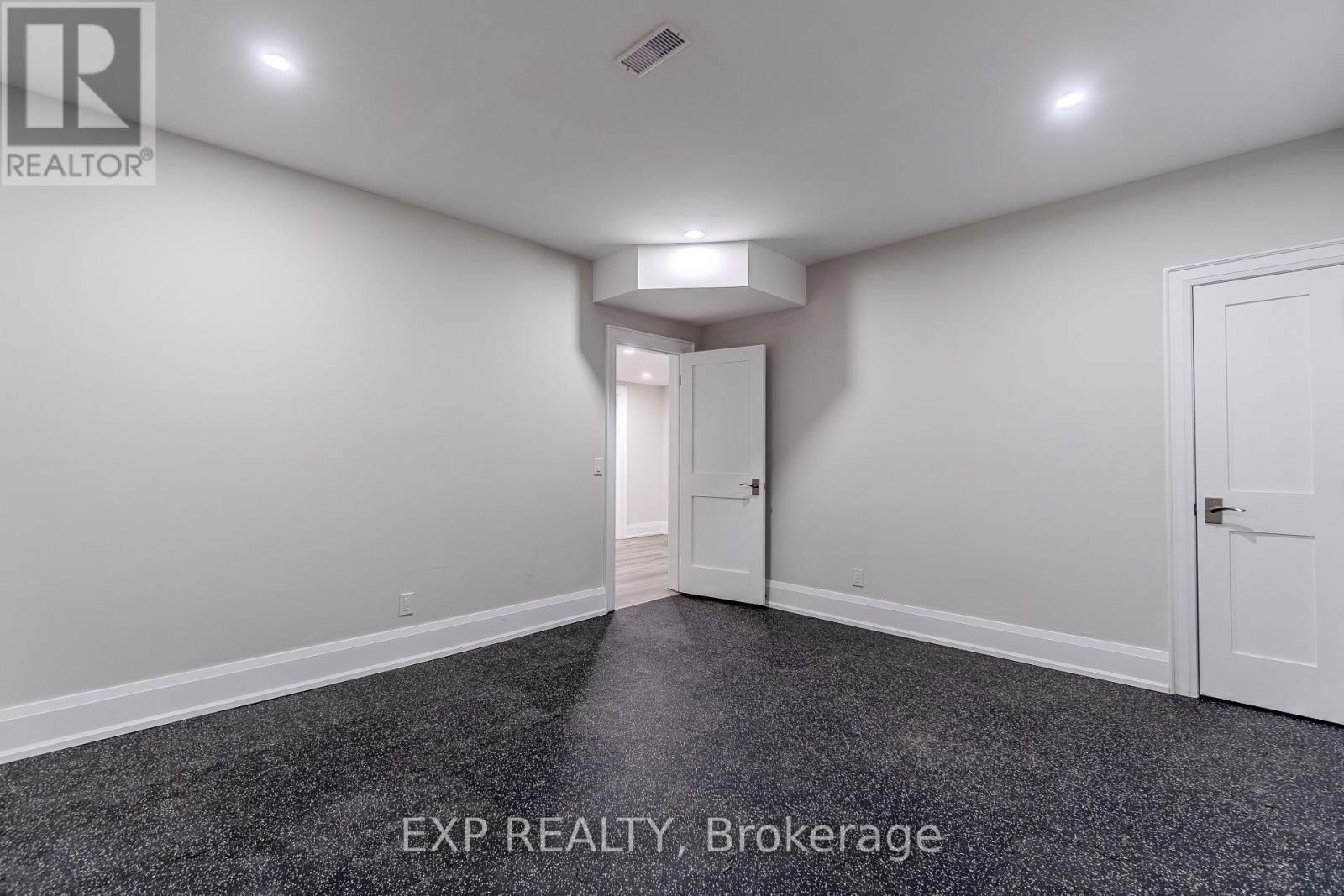160 WHITE PINES DRIVE Image 35