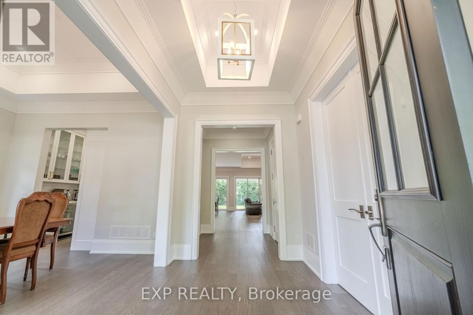 160 WHITE PINES DRIVE Image 4
