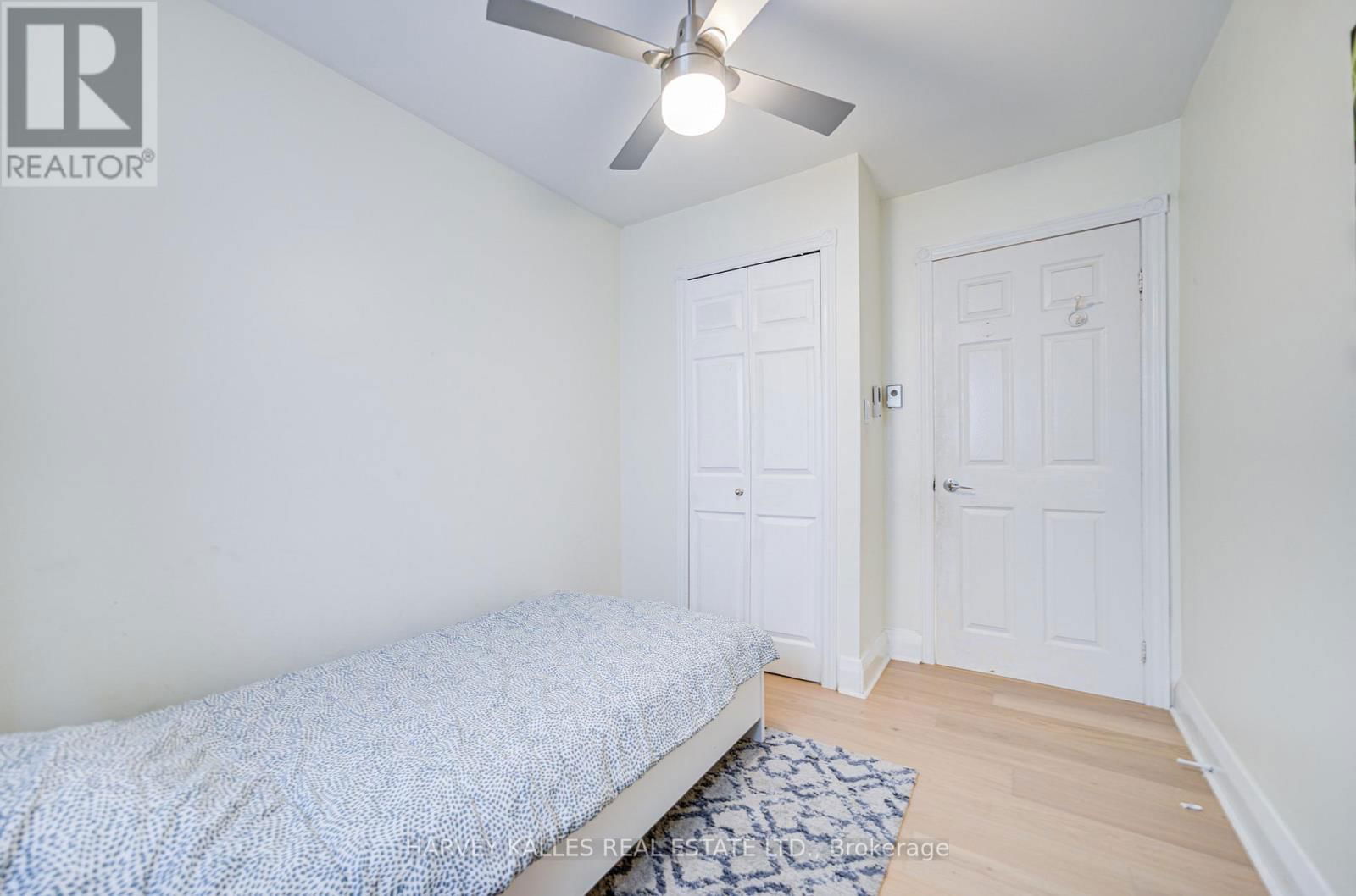 408 SILVERTHORN AVENUE Image 11