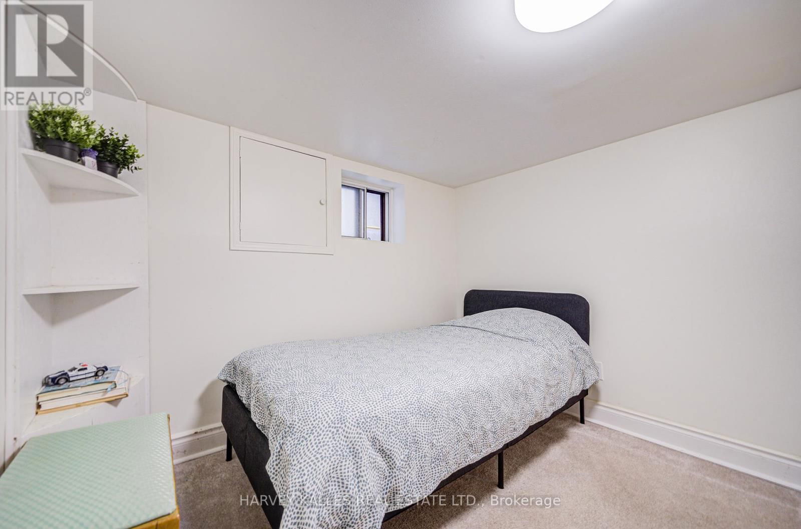 408 SILVERTHORN AVENUE Image 42