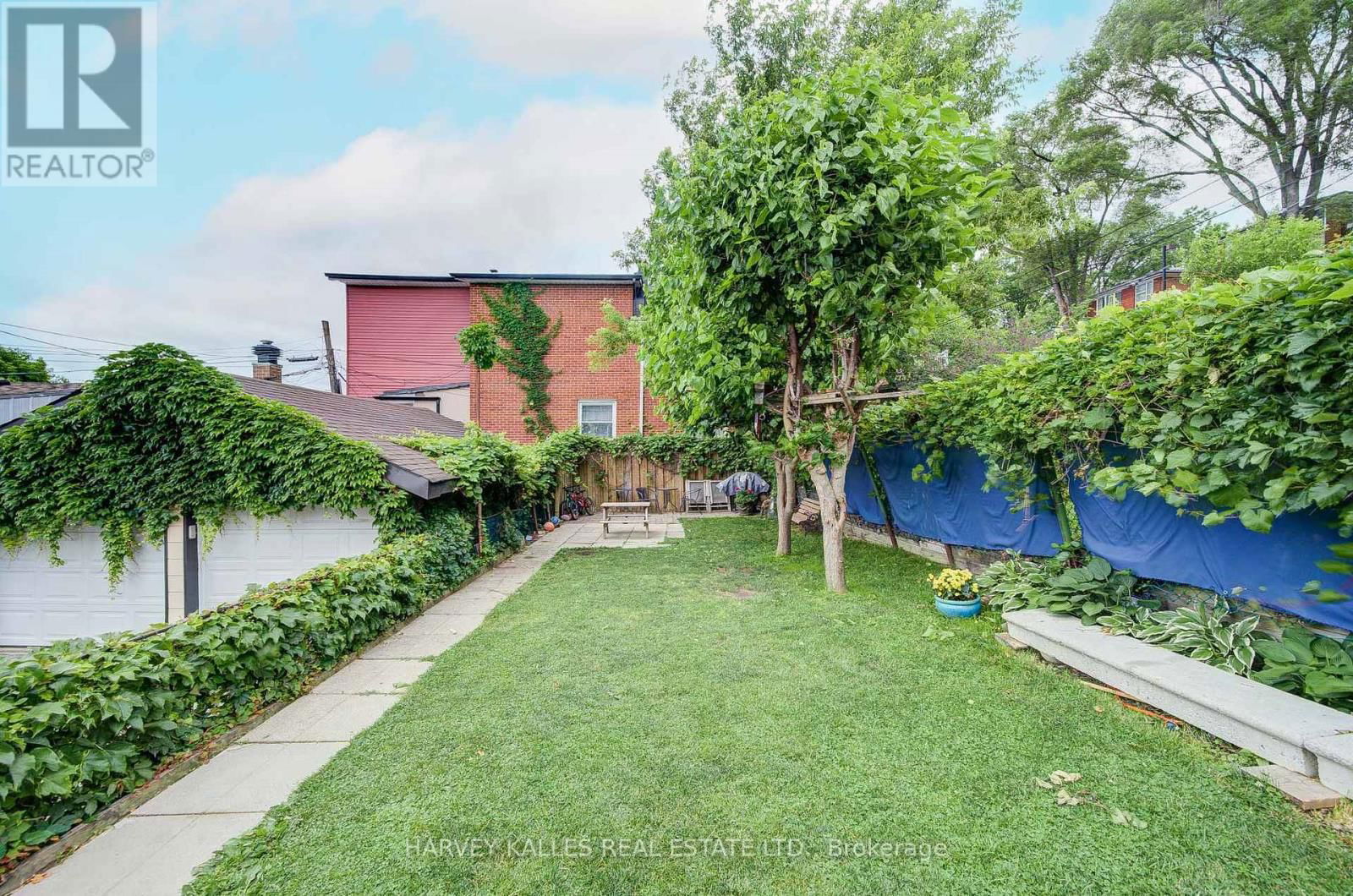 408 SILVERTHORN AVENUE Image 43