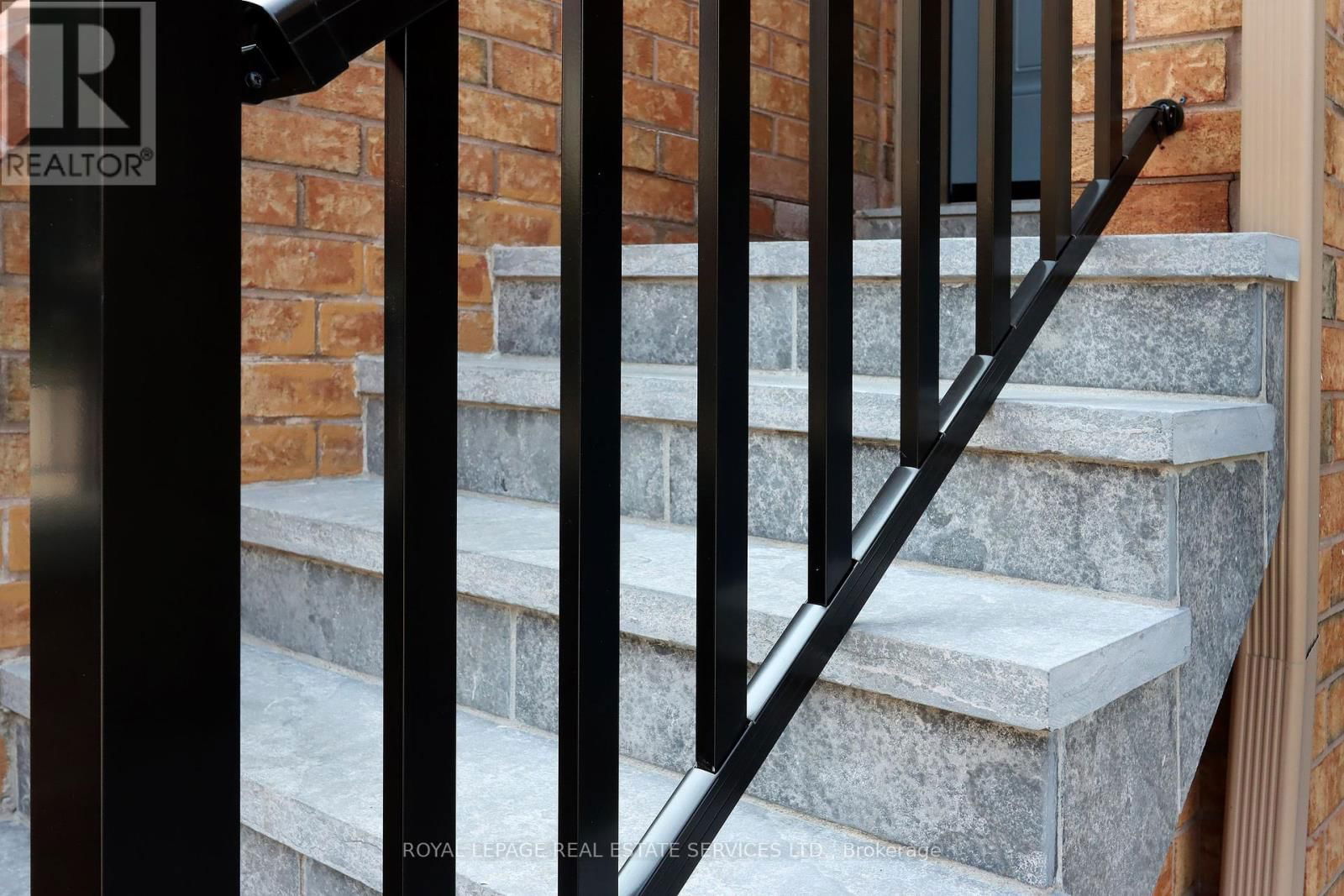 77 - 1168 ARENA ROAD Image 3