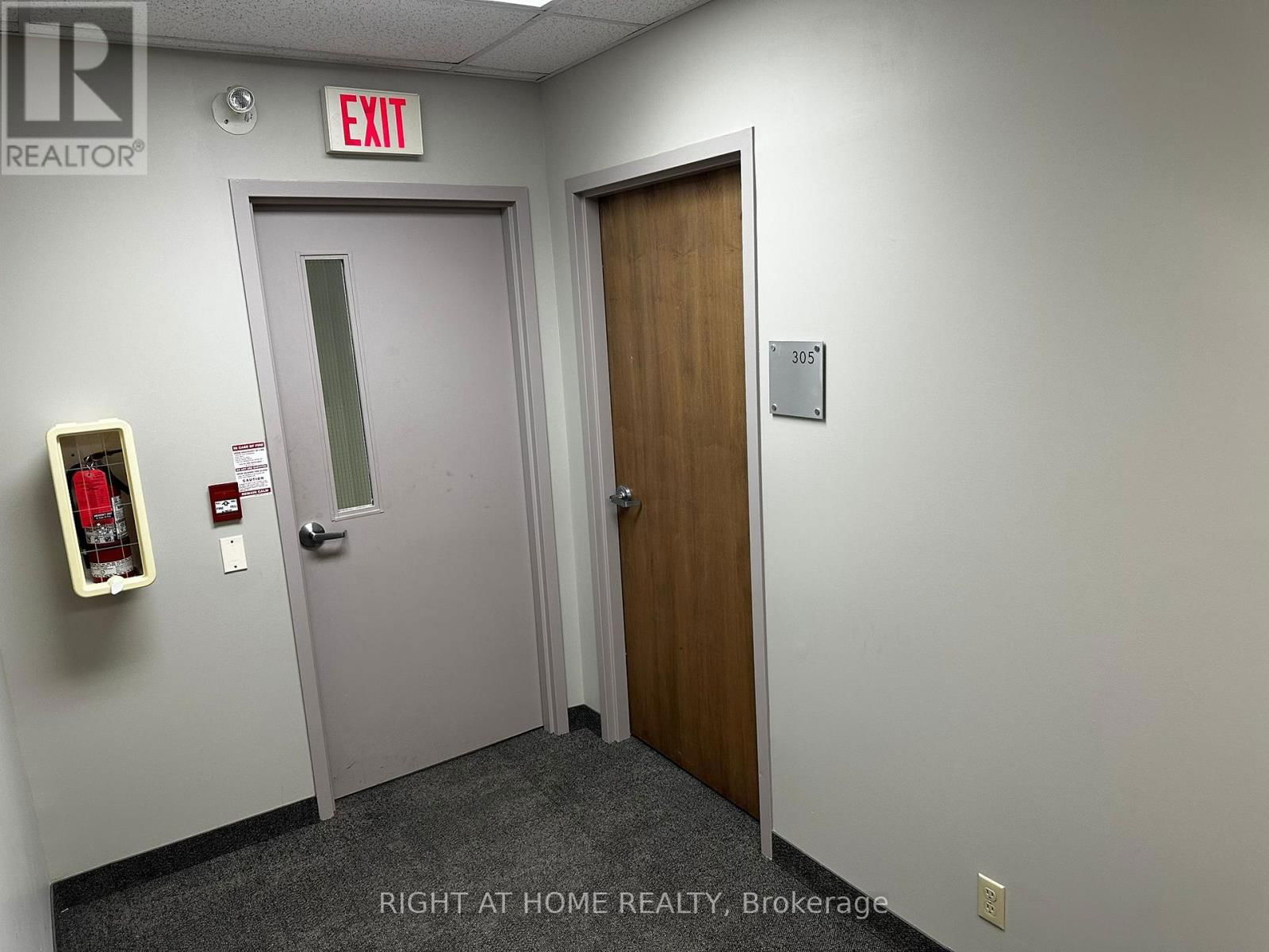 305 - 50 SUNNY MEADOW BOULEVARD Image 4