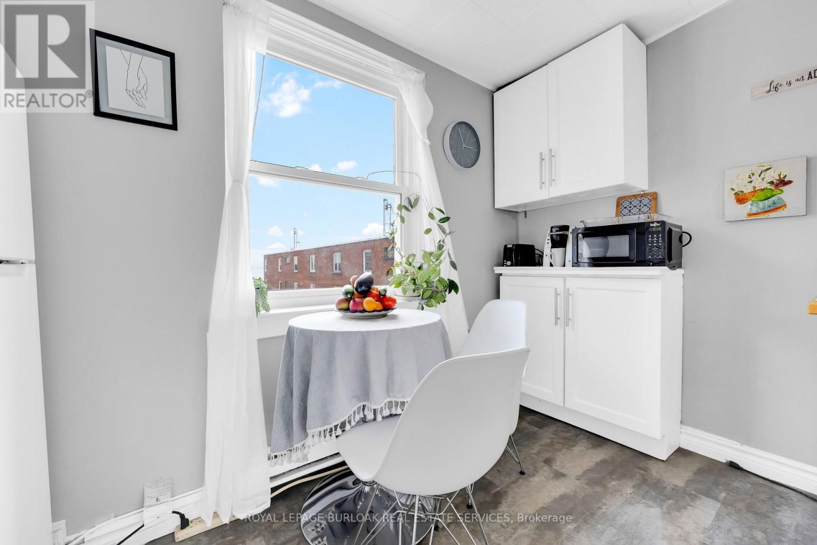 22 - 1349 LAKESHORE ROAD Image 17