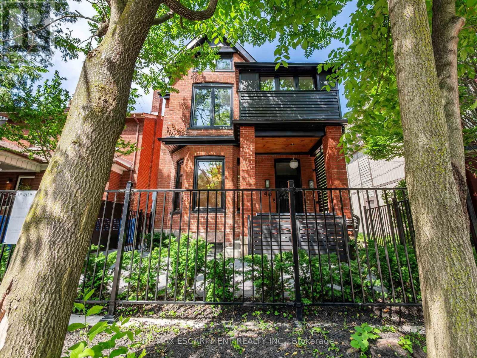 3 - 46 O'HARA AVENUE Image 1