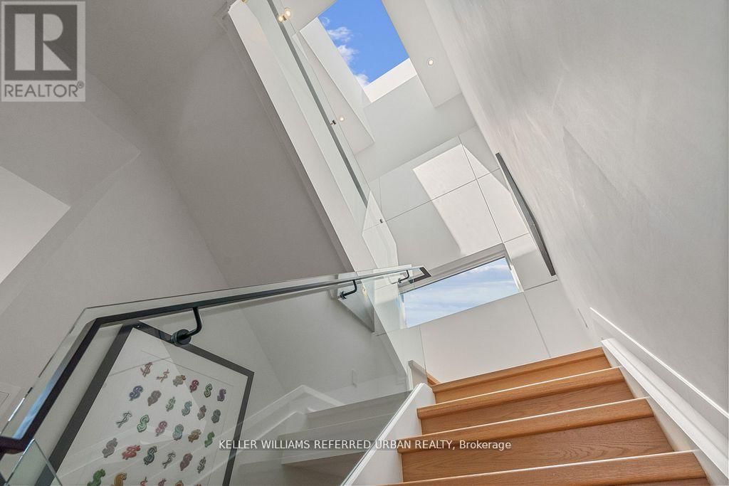 54 CRONIN DRIVE Image 16