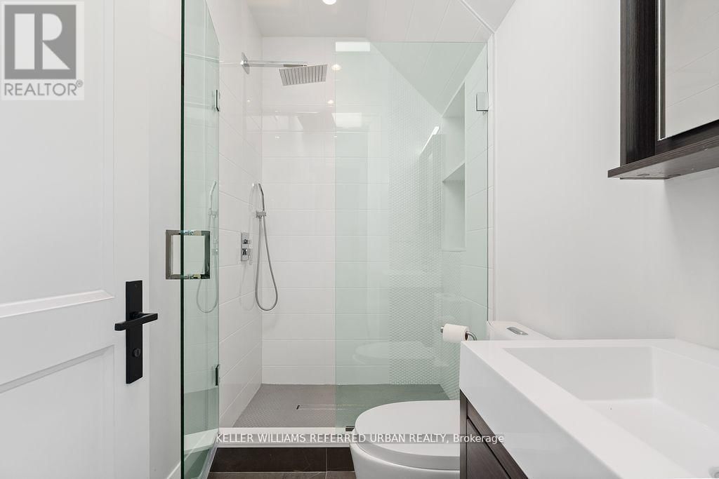54 CRONIN DRIVE Image 25