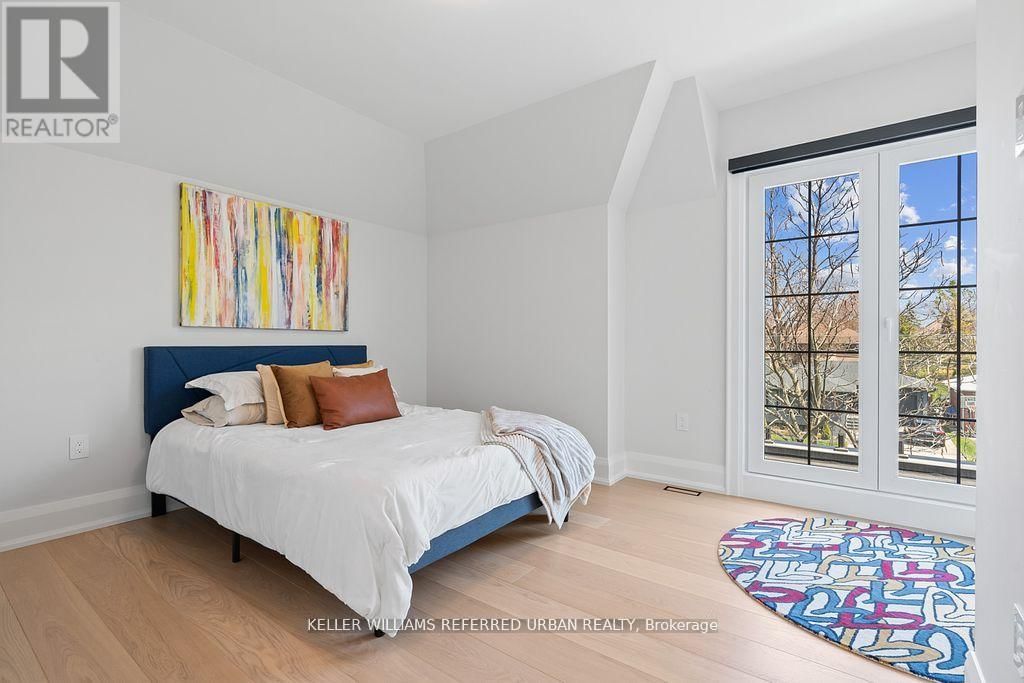 54 CRONIN DRIVE Image 29