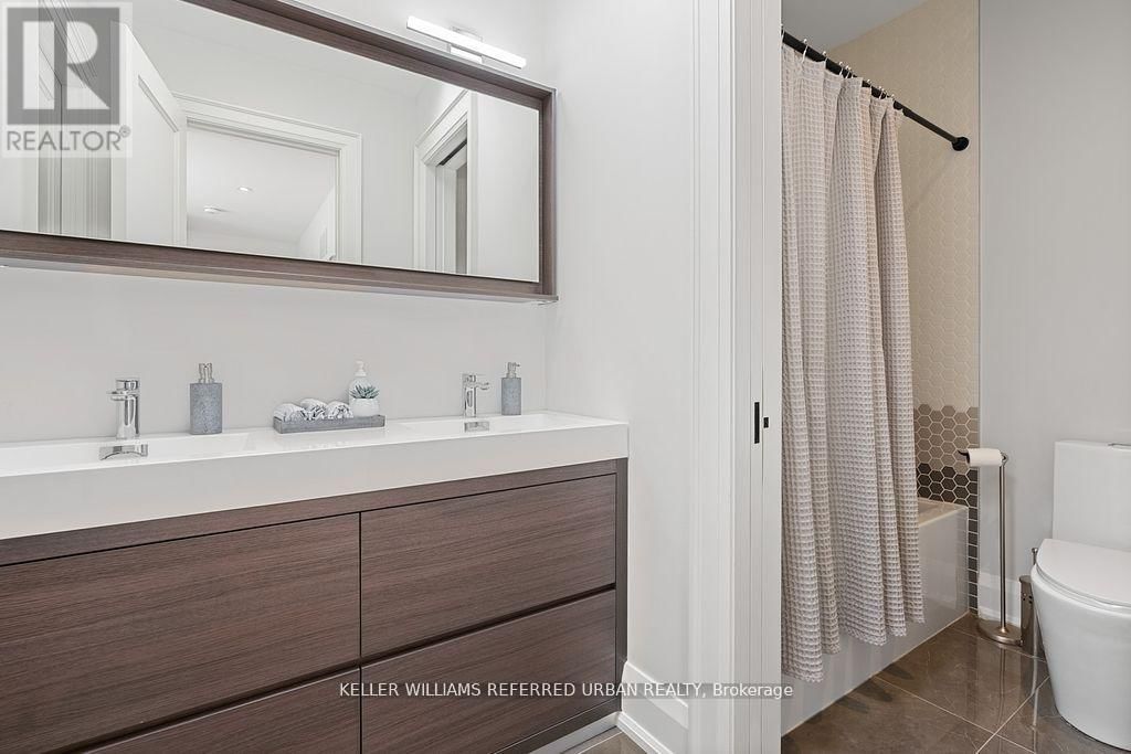 54 CRONIN DRIVE Image 31