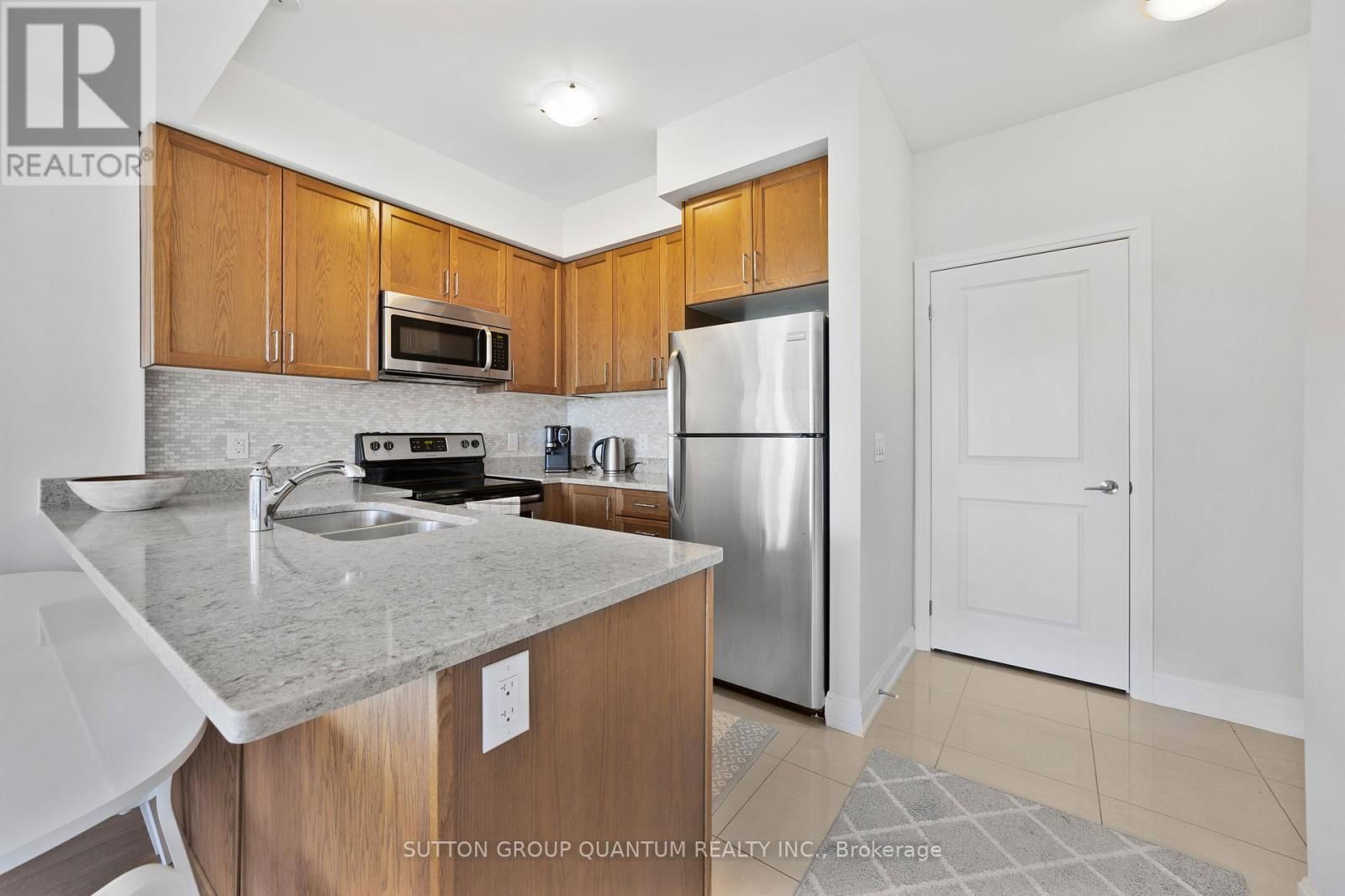 201 - 275 ROXTON ROAD Image 7