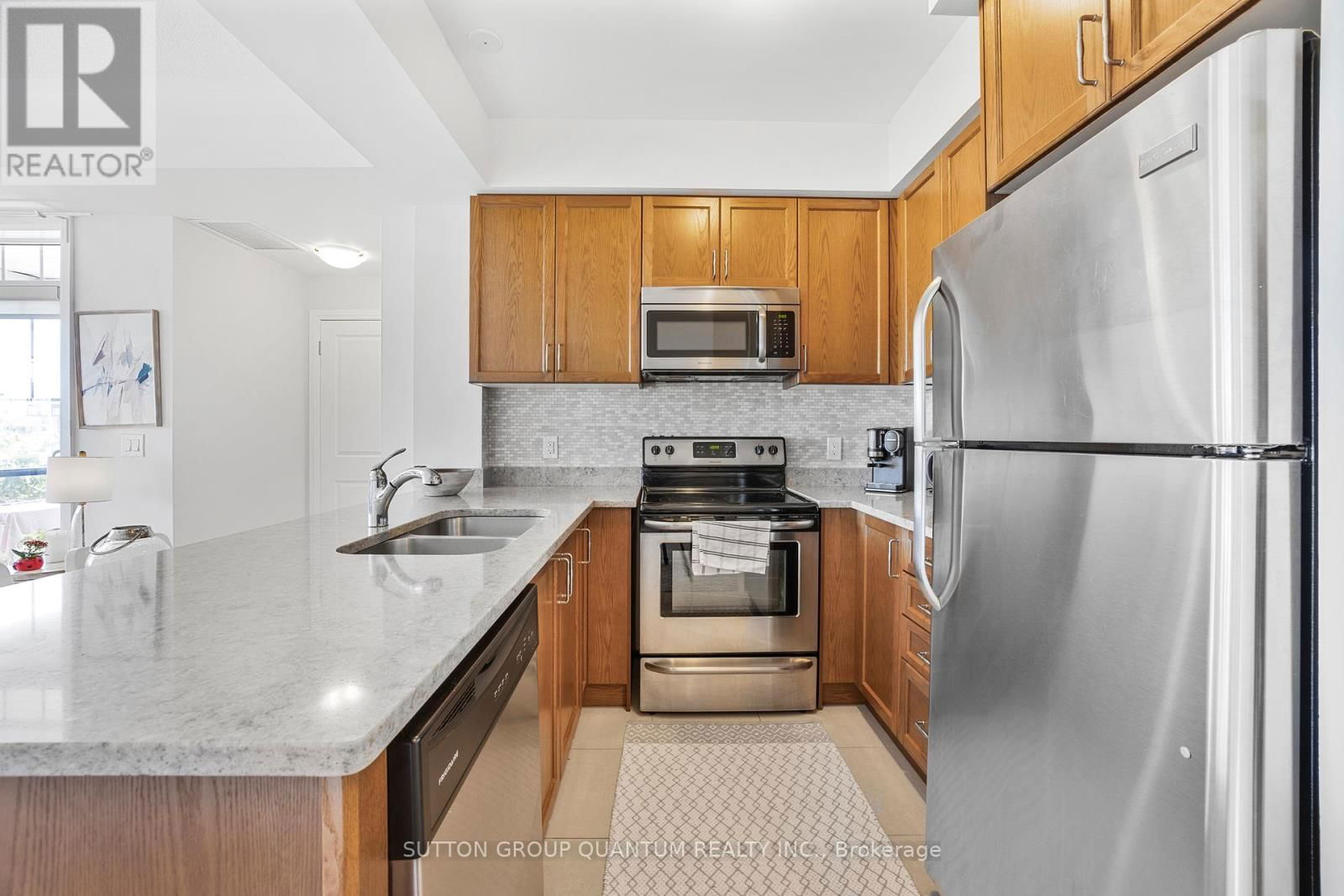 201 - 275 ROXTON ROAD Image 8