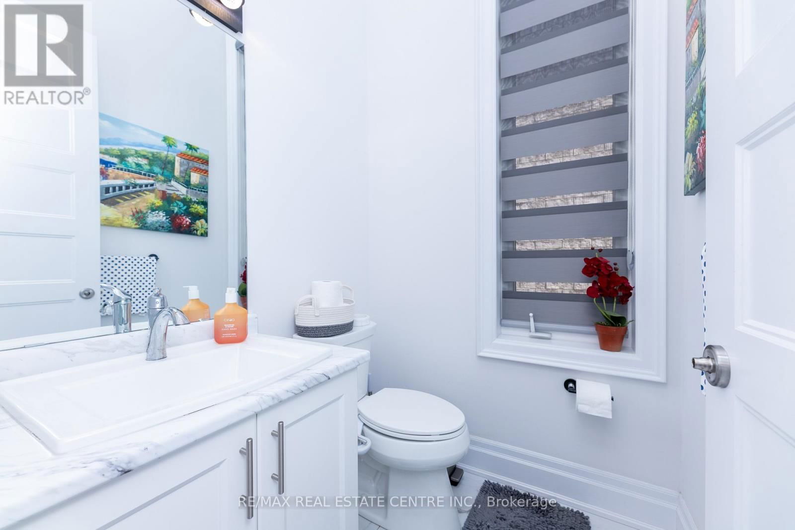3422 POST ROAD Image 22